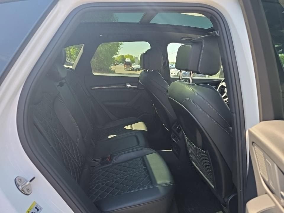 2023 Audi SQ5 Premium Plus