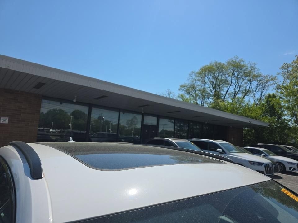 2023 Audi SQ5 Premium Plus