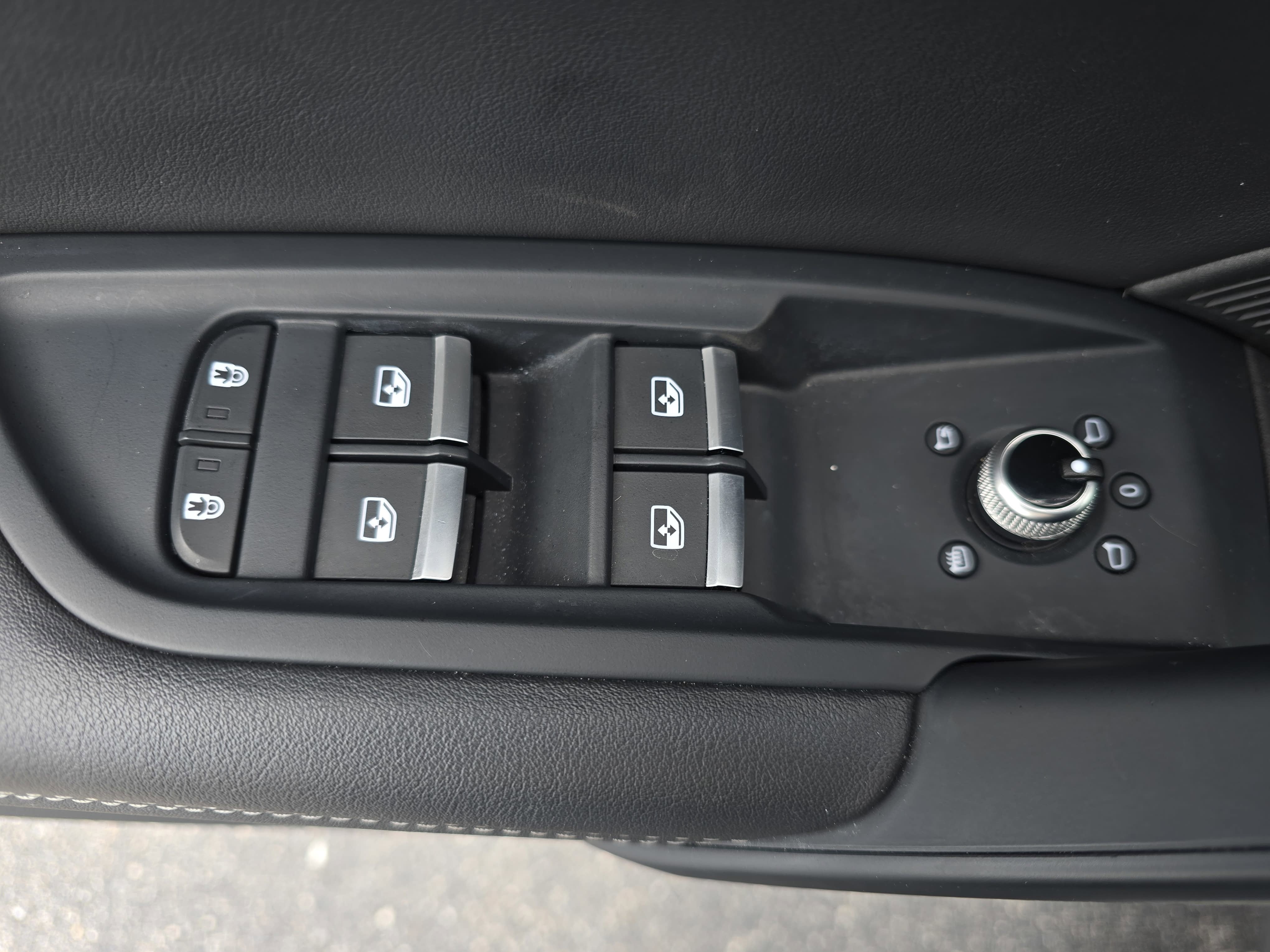 2023 Audi Q5 Premium Plus