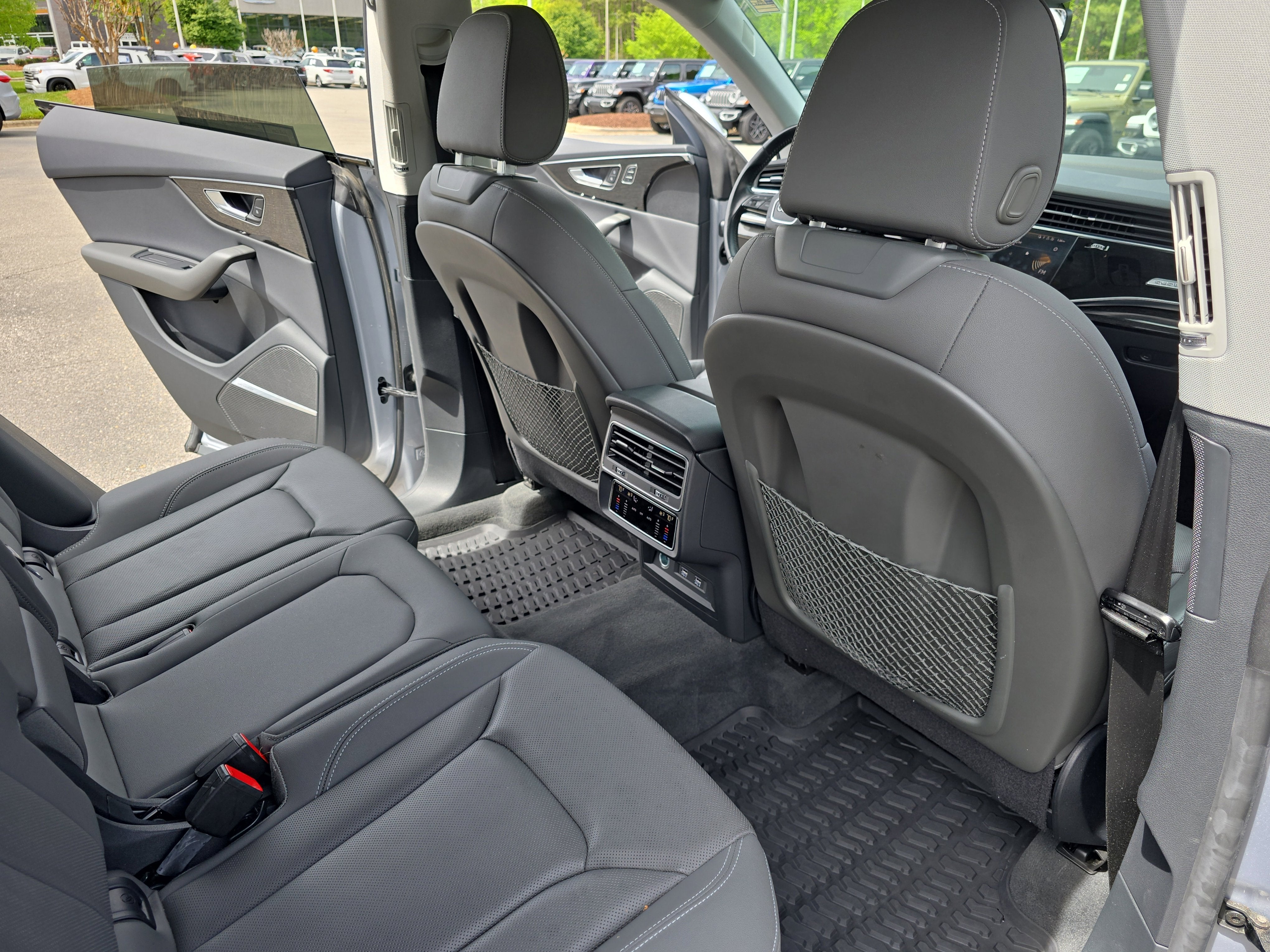2019 Audi Q8 Premium Plus
