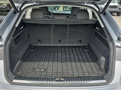 2019 Audi Q8 Premium Plus