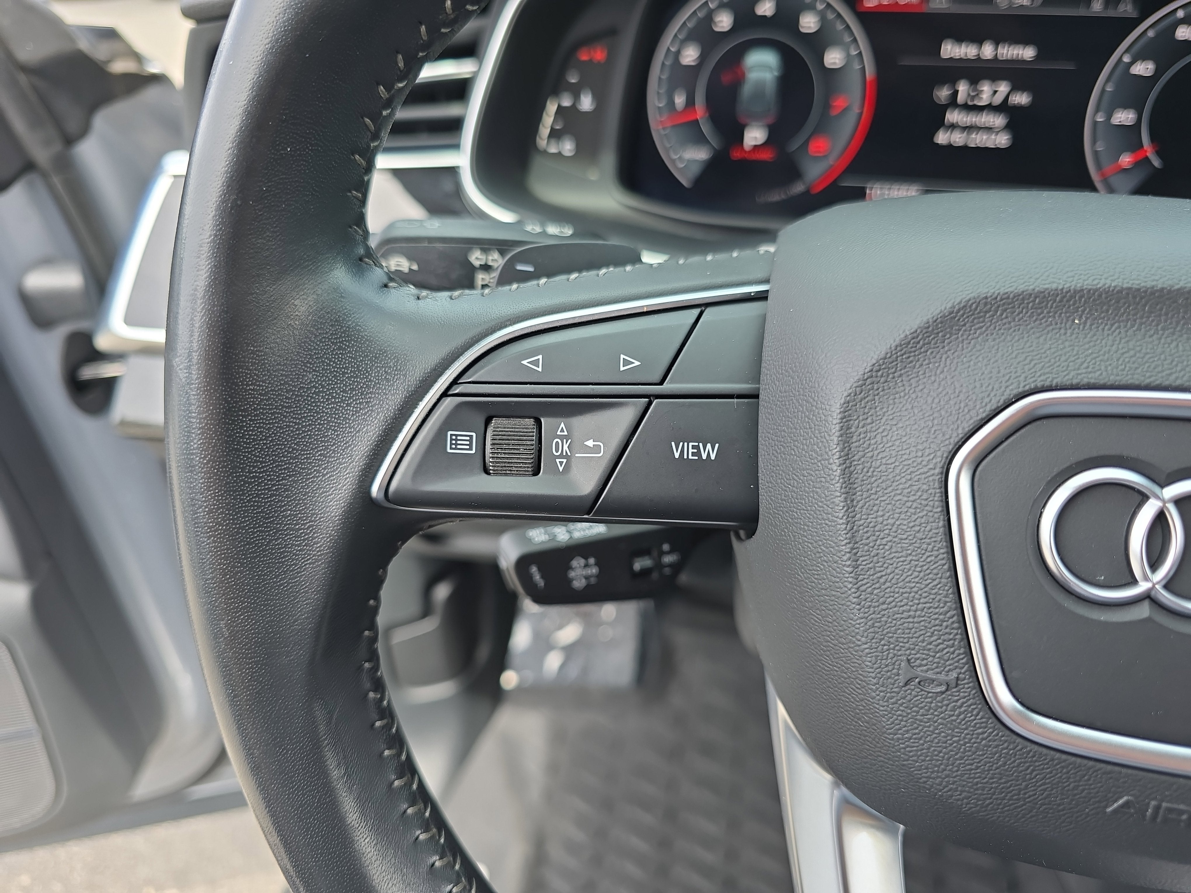 2019 Audi Q8 Premium Plus