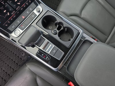 2019 Audi Q8 Premium Plus