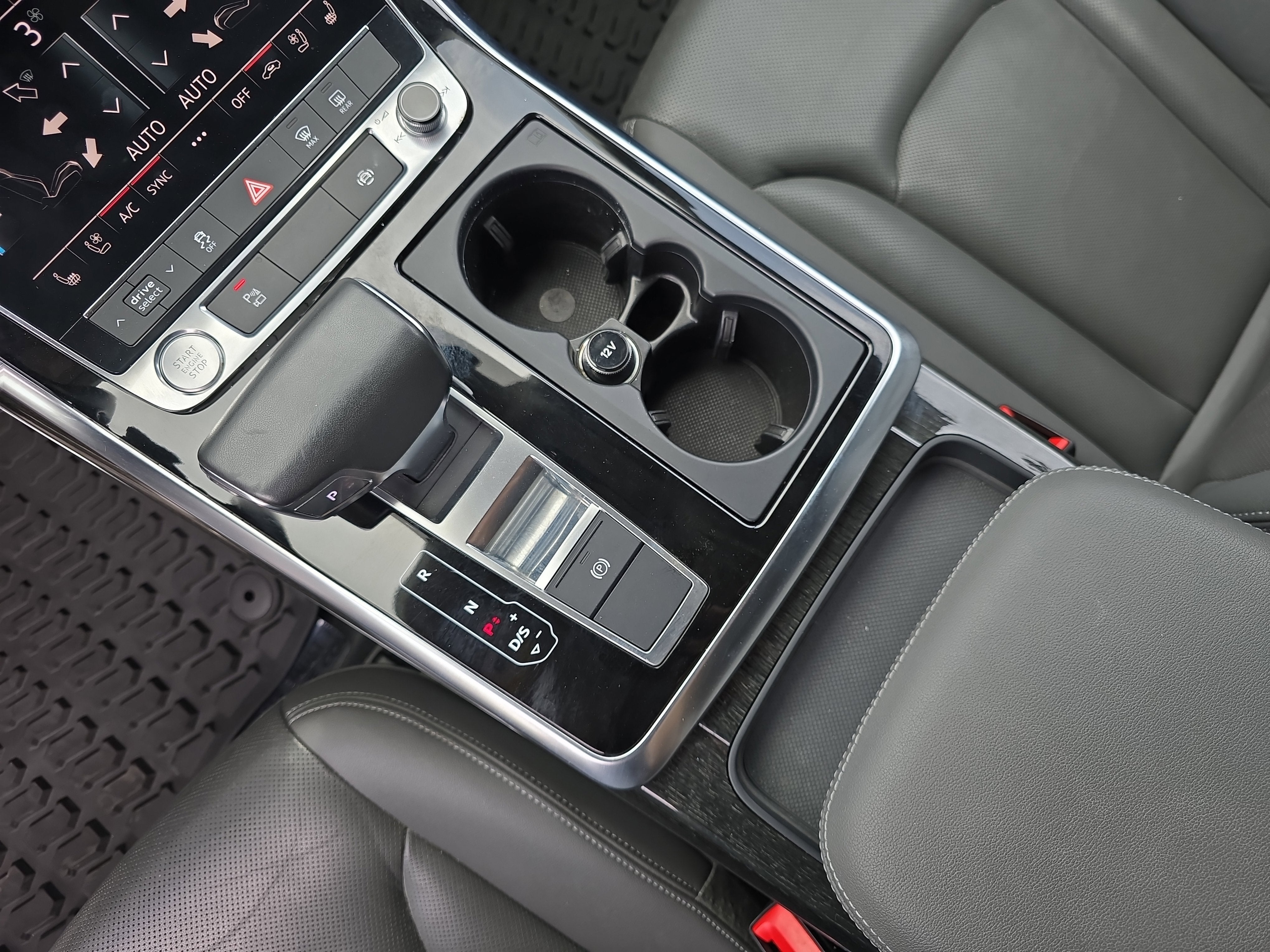 2019 Audi Q8 Premium Plus