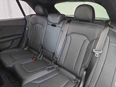 2025 Audi Q8 Prestige