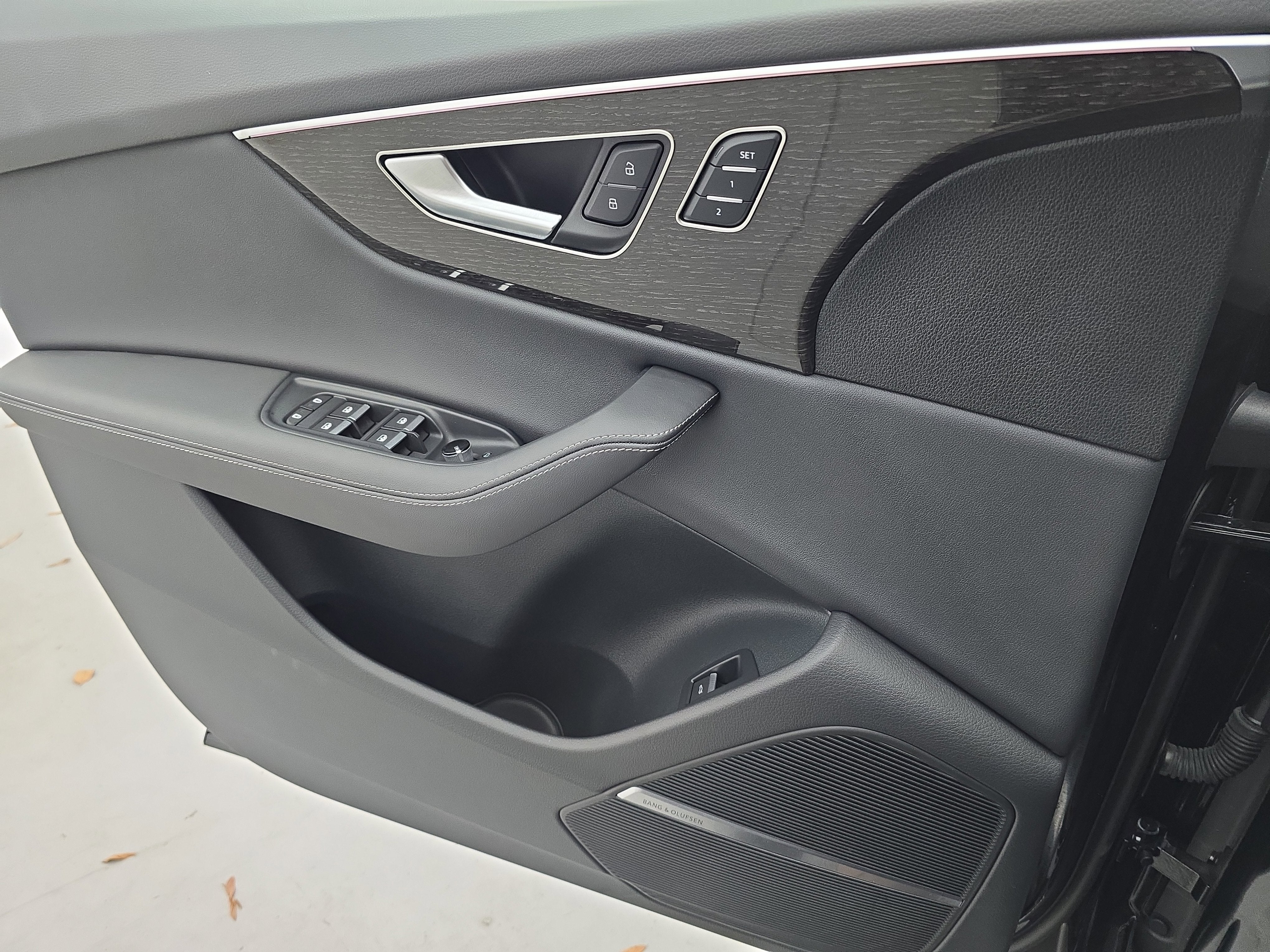 2025 Audi Q8 Prestige