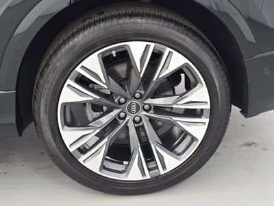 2025 Audi Q8 Prestige