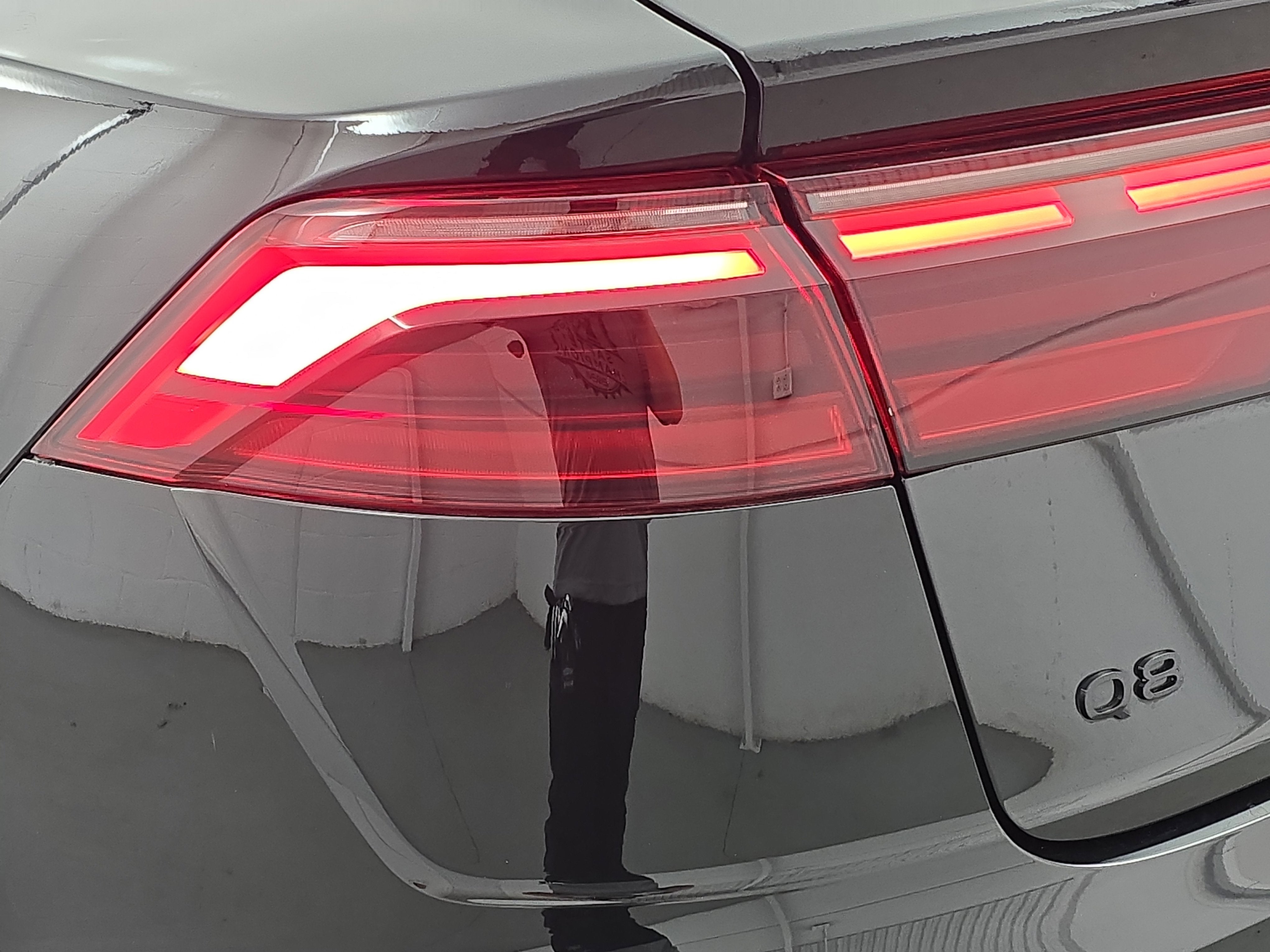 2025 Audi Q8 Prestige