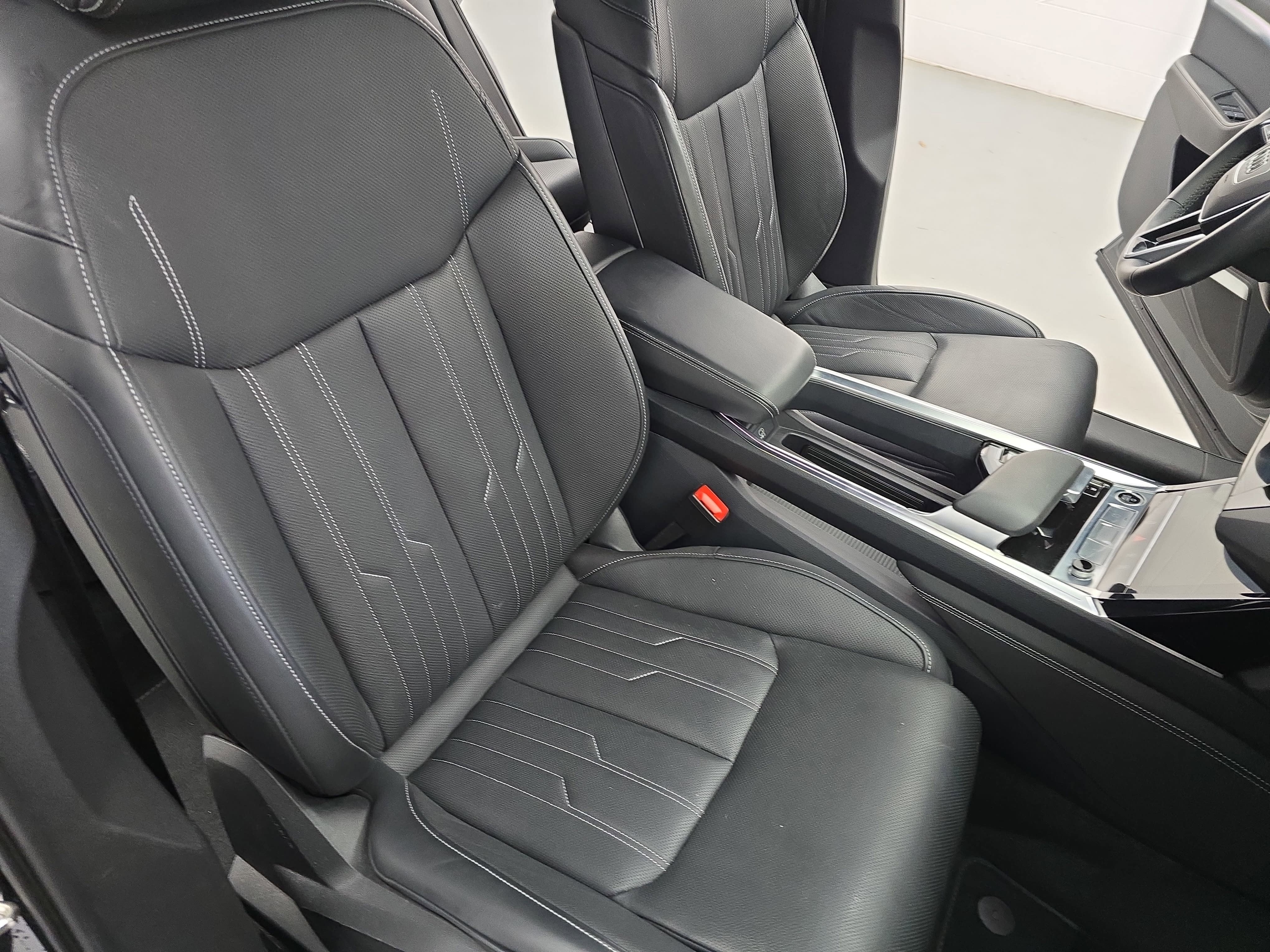 2024 Audi Q8 e-tron Sportback S line Prestige