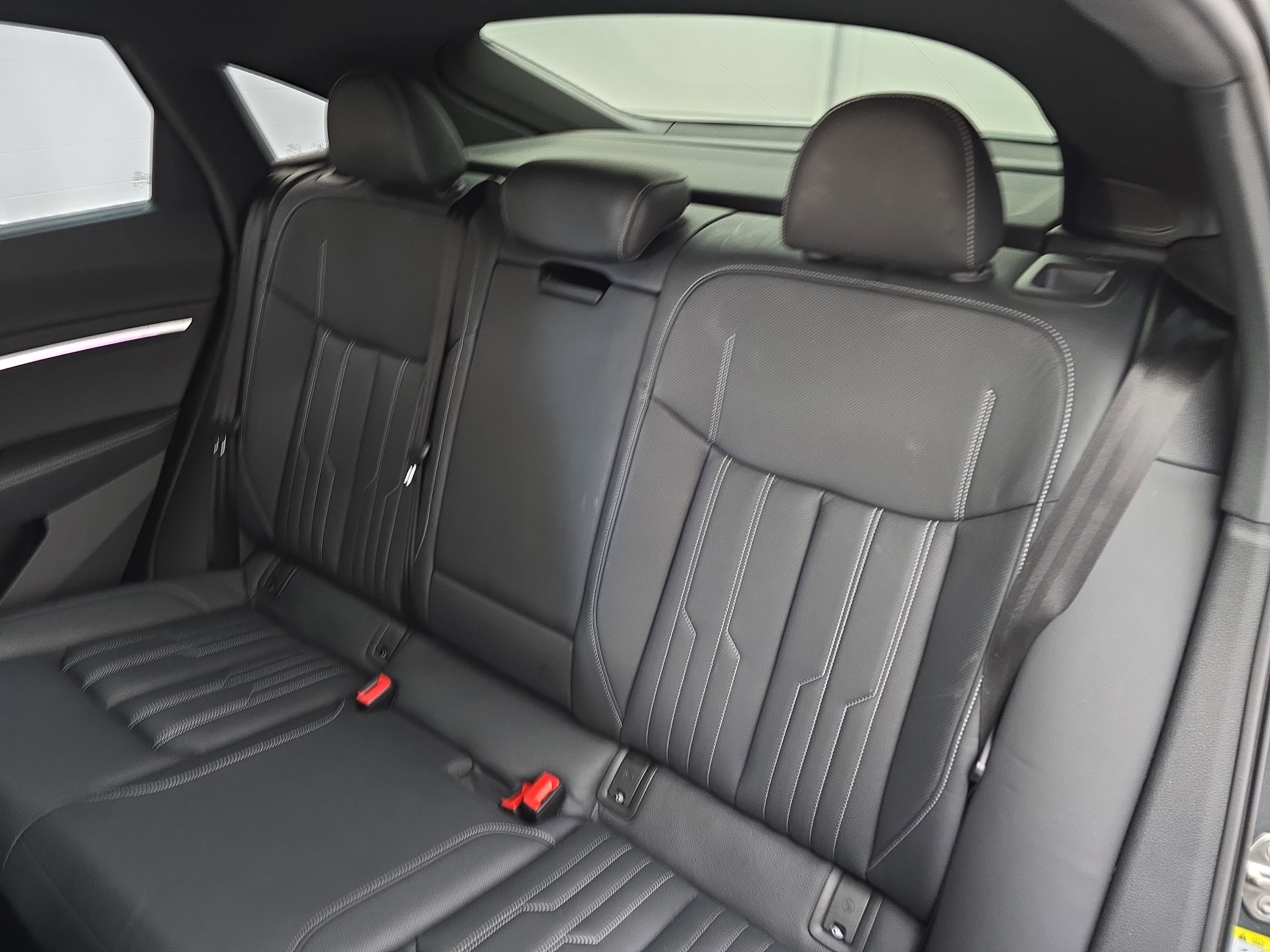 2024 Audi Q8 e-tron Sportback S line Prestige