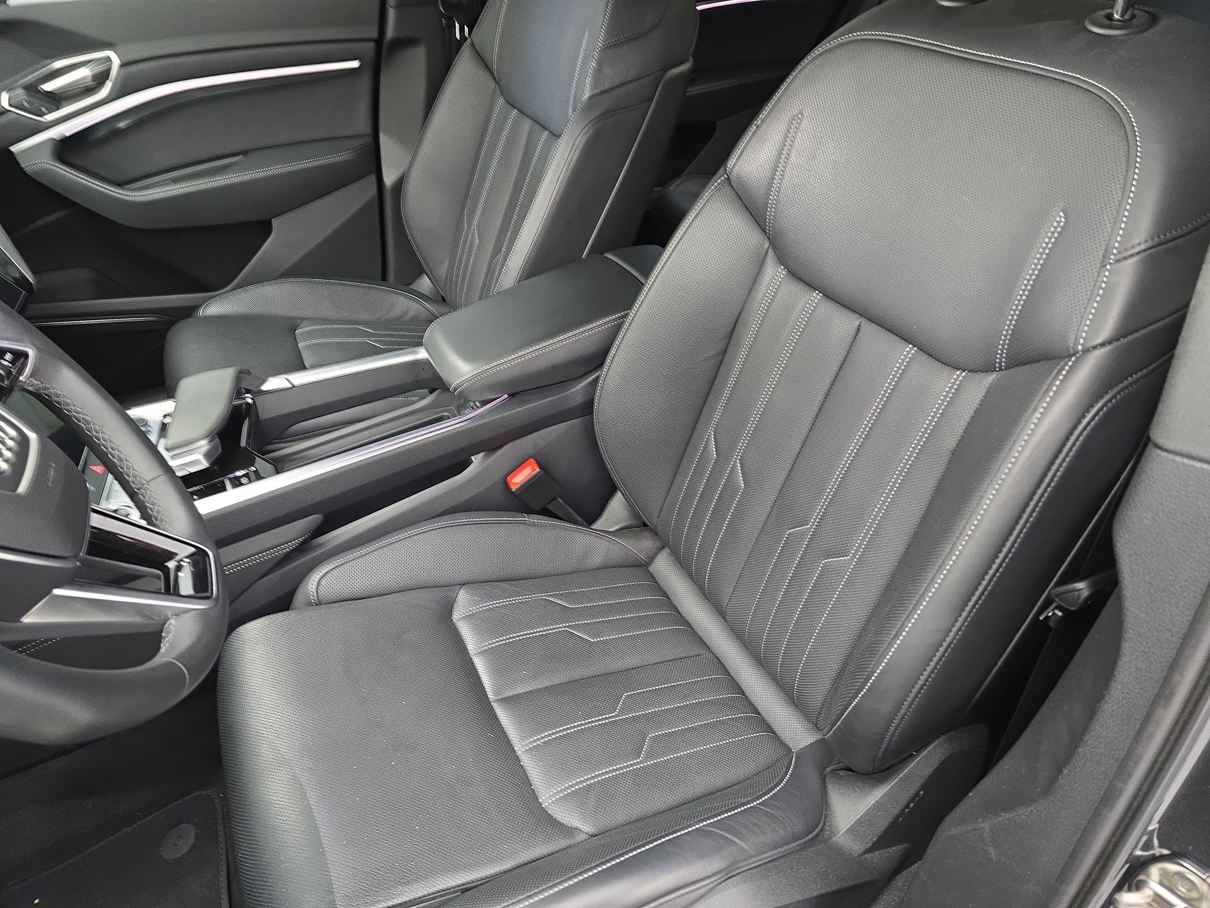 2024 Audi Q8 e-tron Sportback S line Prestige