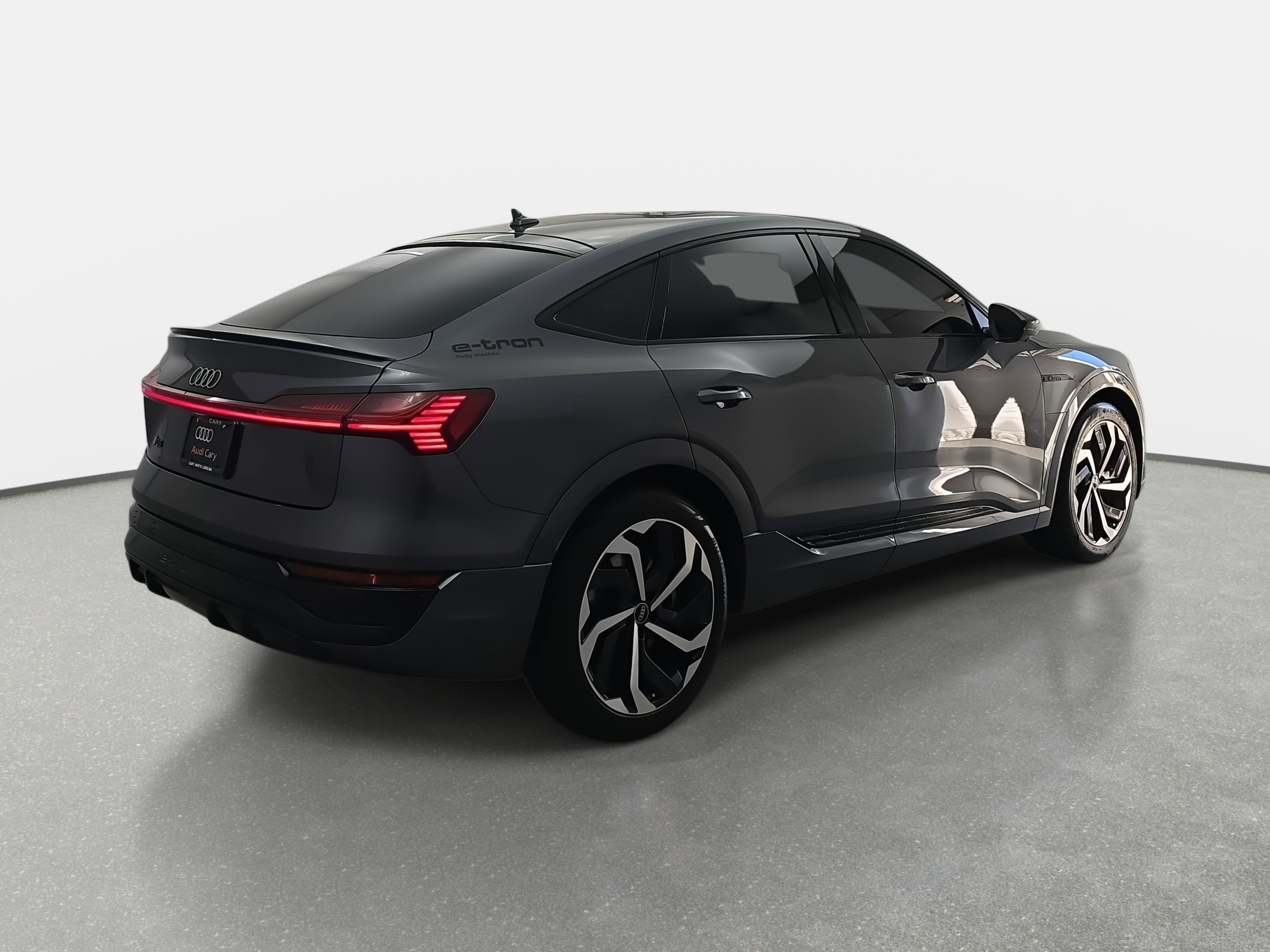 2024 Audi Q8 e-tron Sportback S line Prestige