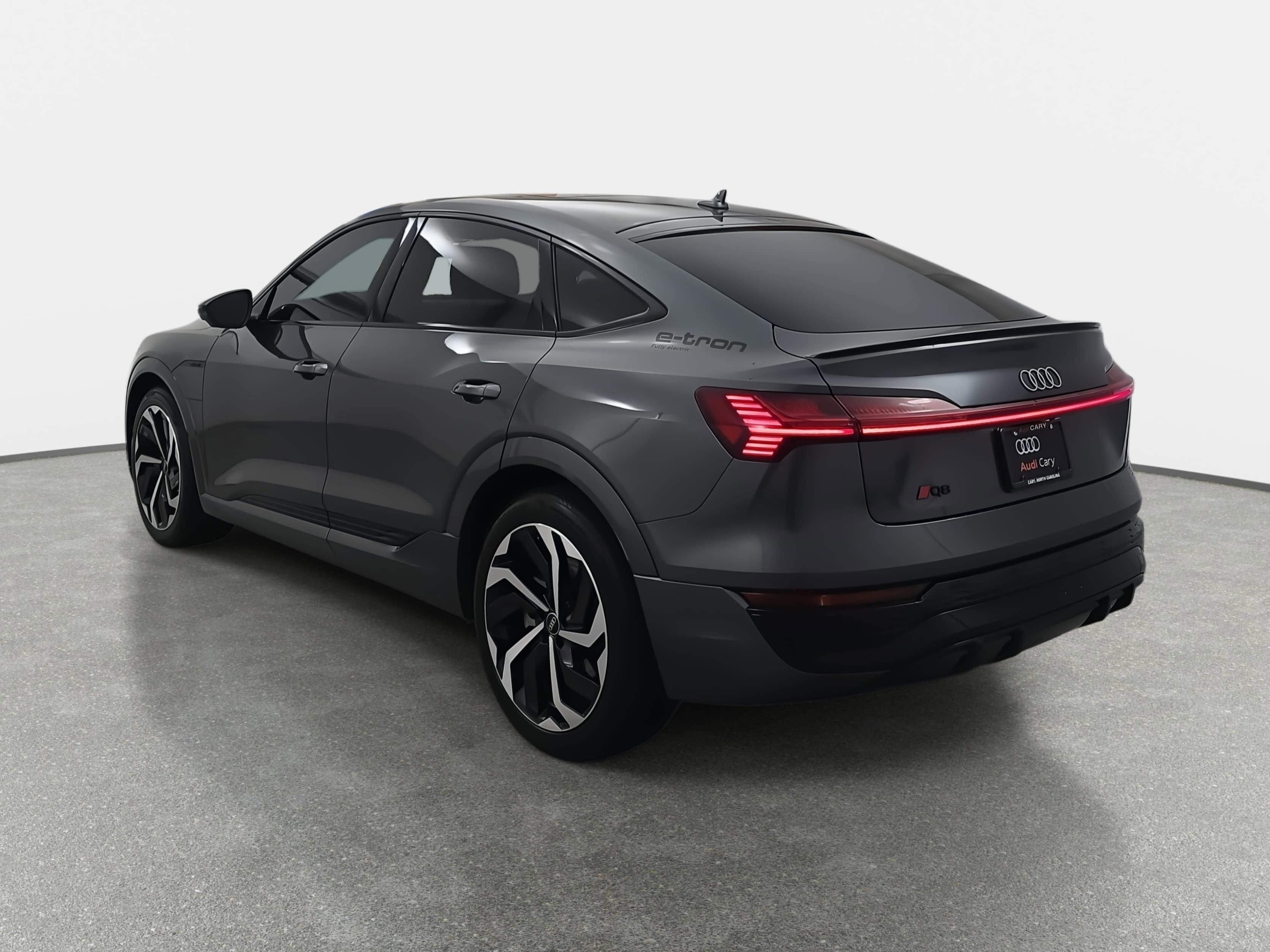 2024 Audi Q8 e-tron Sportback S line Prestige