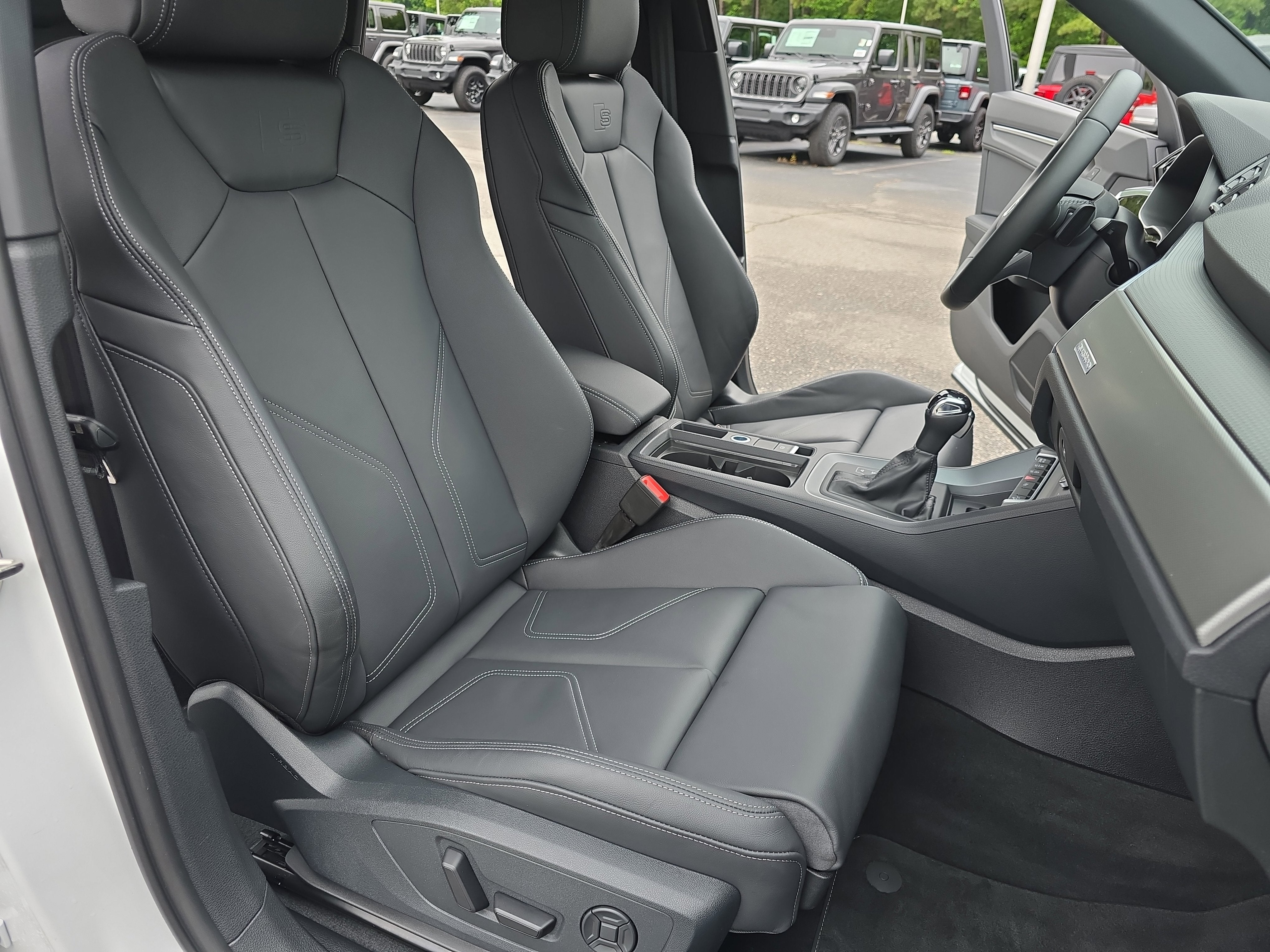 2025 Audi Q3 S line Premium