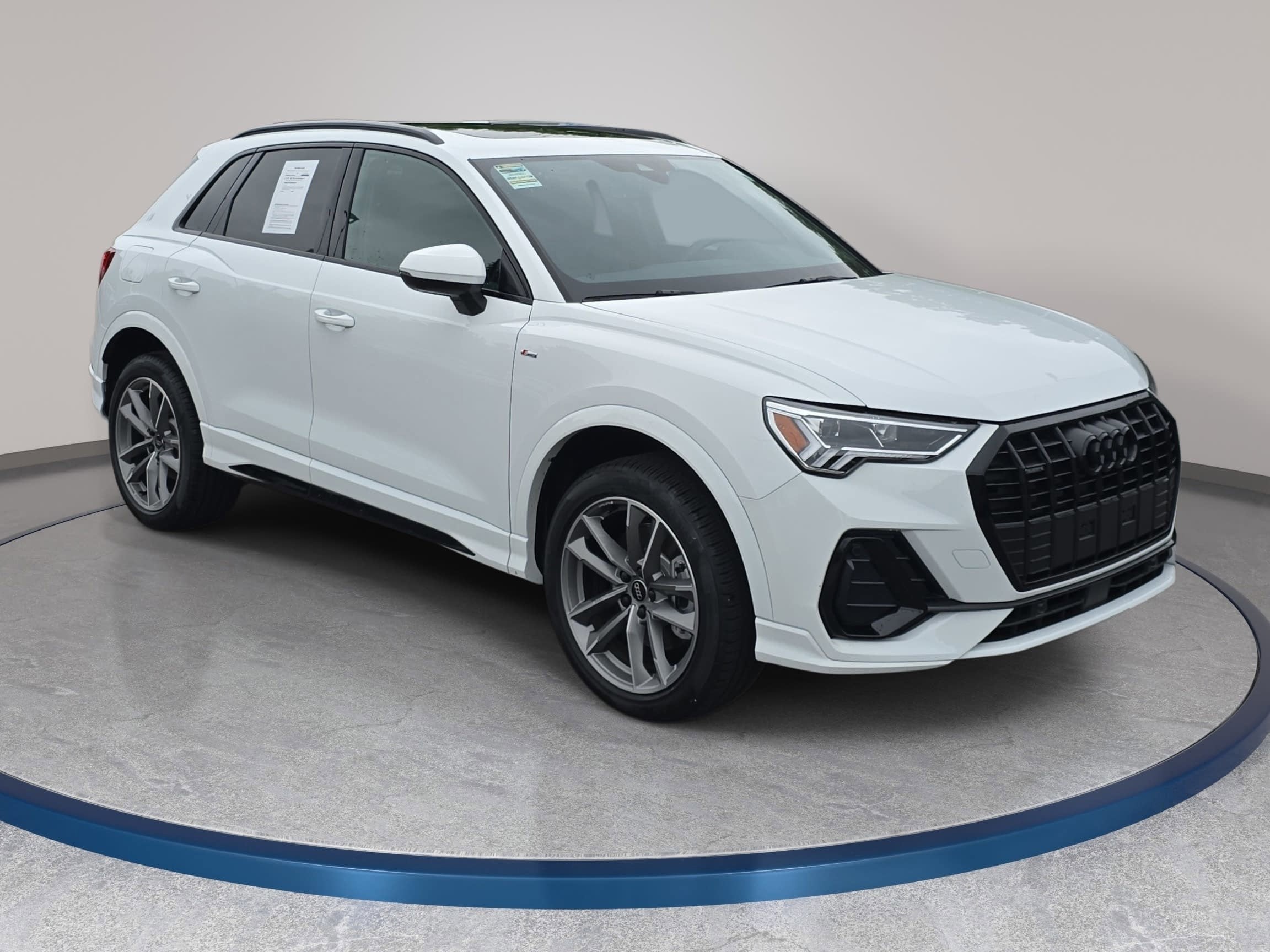2025 Audi Q3 S line Premium