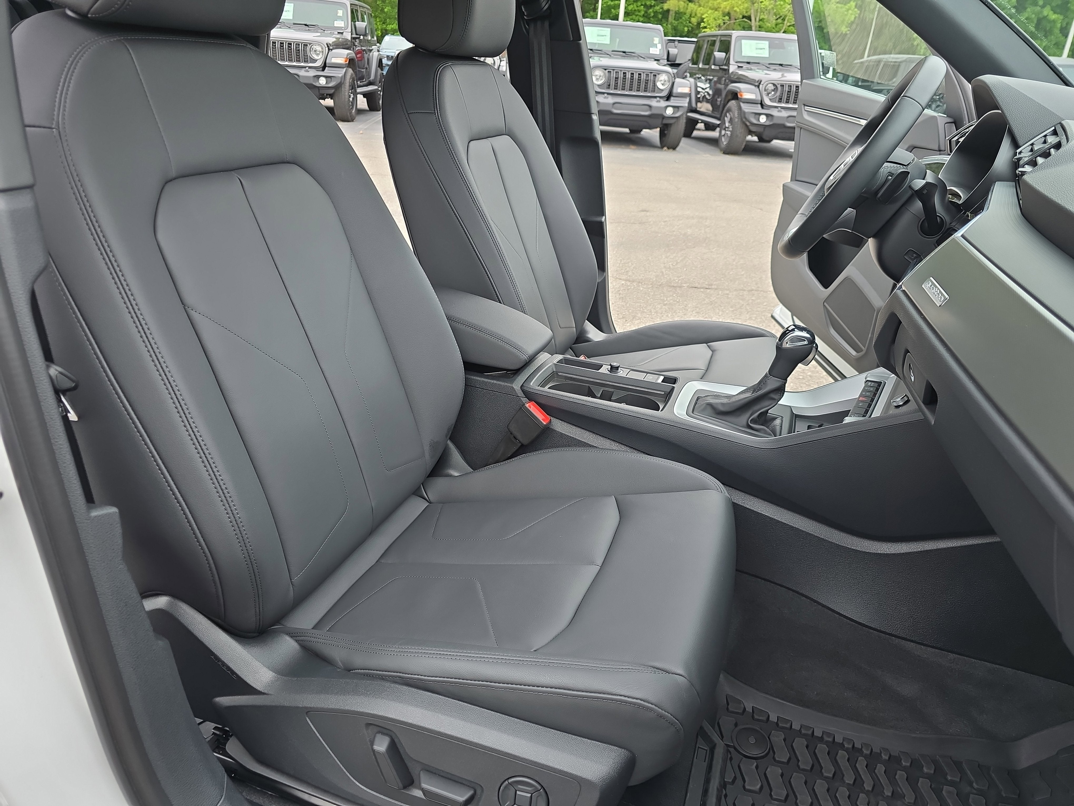 2025 Audi Q3 S line Premium
