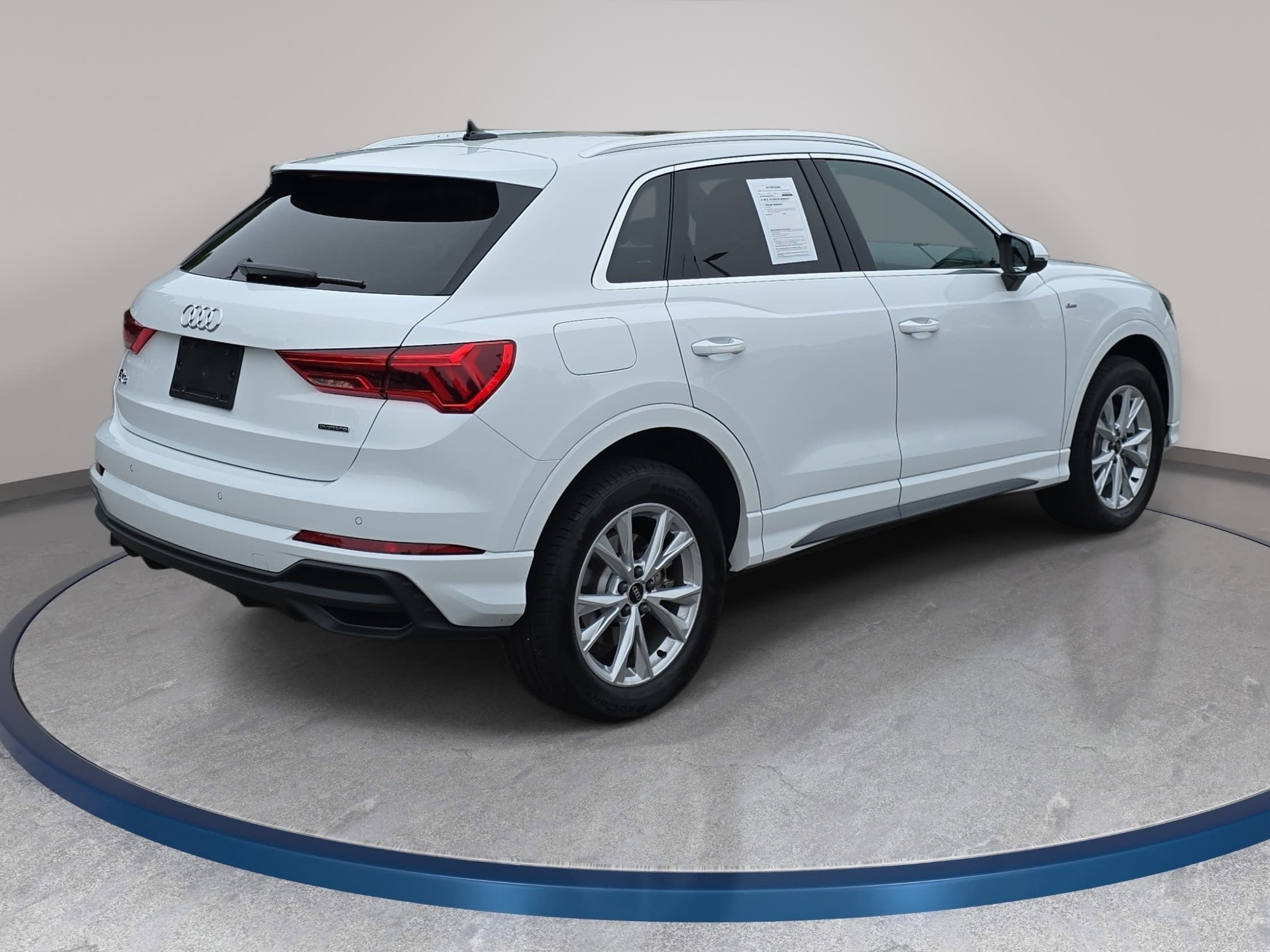 2025 Audi Q3 S line Premium