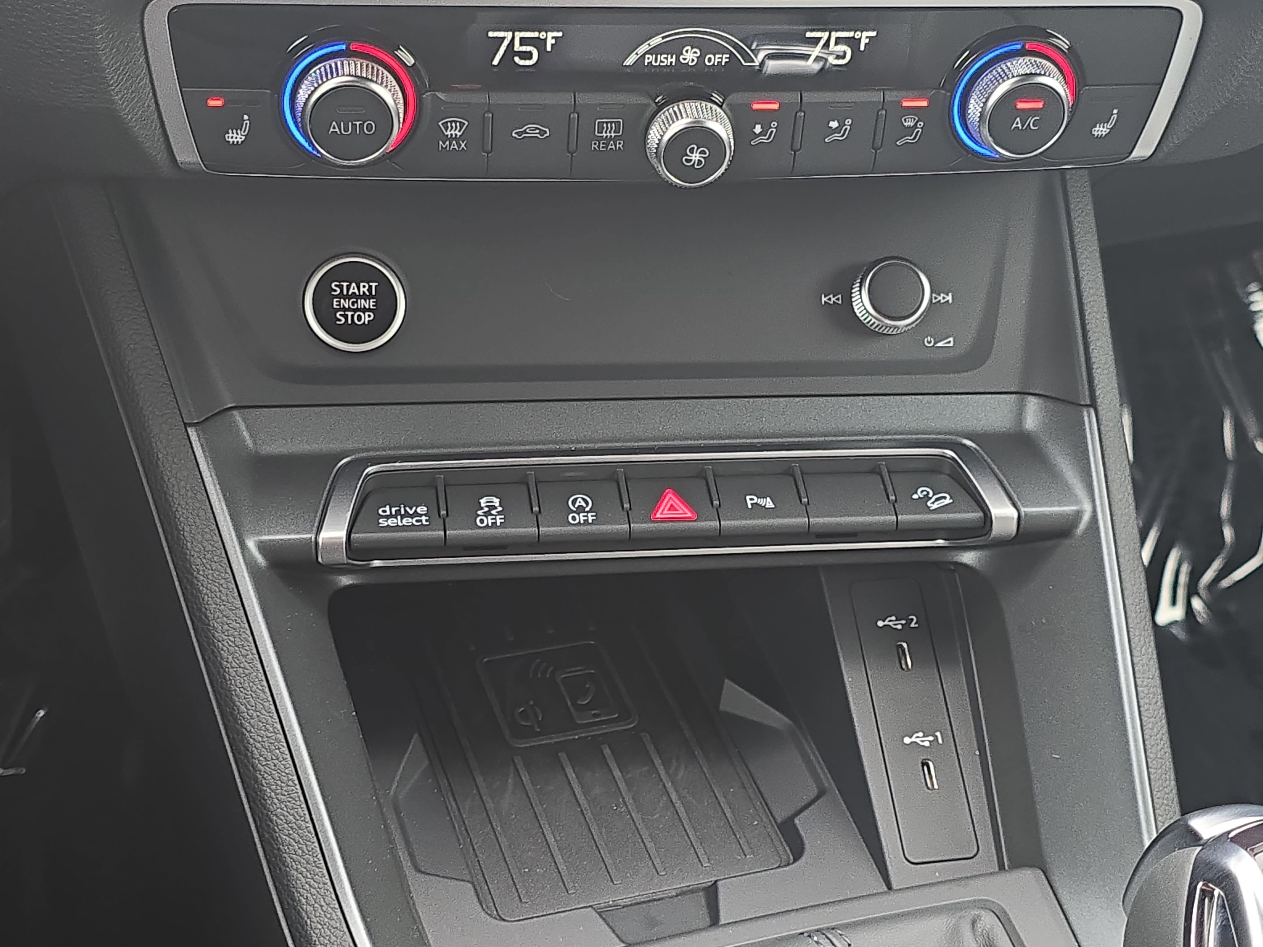 2025 Audi Q3 S line Premium