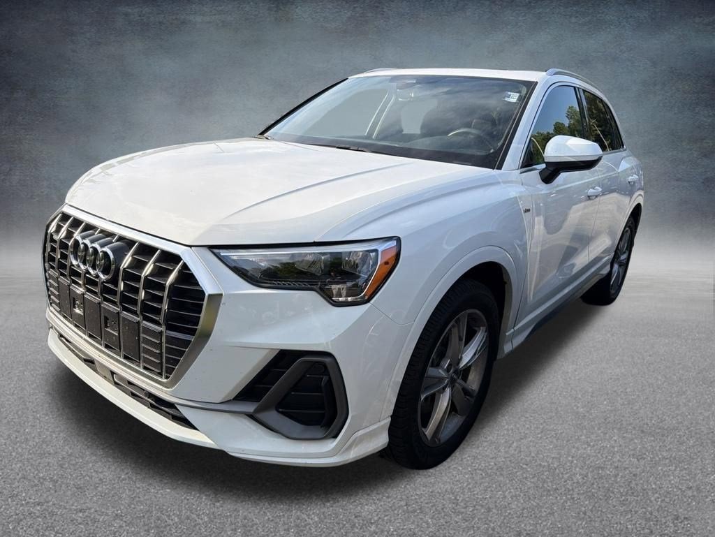 2020 Audi Q3 S line Premium