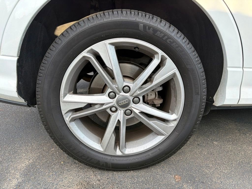 2020 Audi Q3 S line Premium