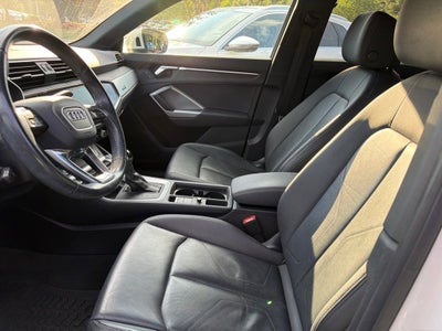 2020 Audi Q3 S line Premium