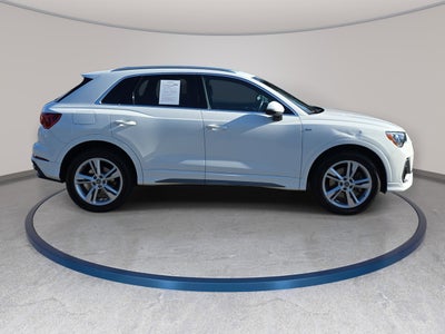 2020 Audi Q3 S line Premium