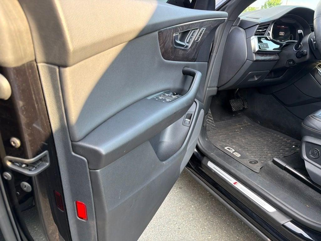 2021 Audi Q8 55 Premium Plus