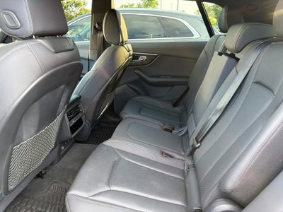 2021 Audi Q8 55 Premium Plus