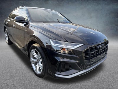 2021 Audi Q8 55 Premium Plus