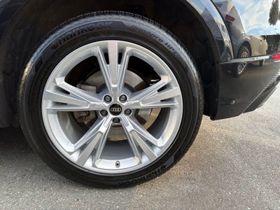 2021 Audi Q8 55 Premium Plus