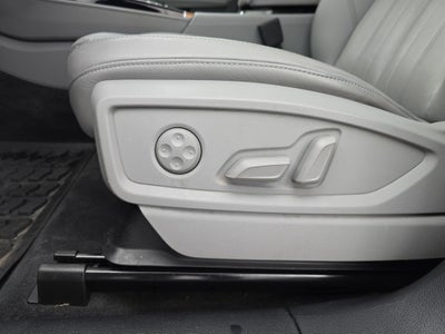 2022 Audi Q5 S line Premium Plus