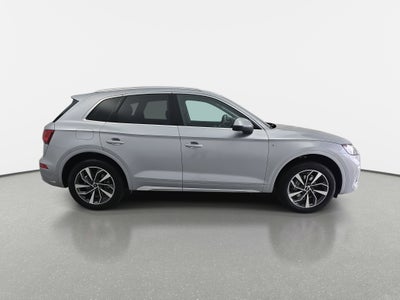 2022 Audi Q5 S line Premium Plus