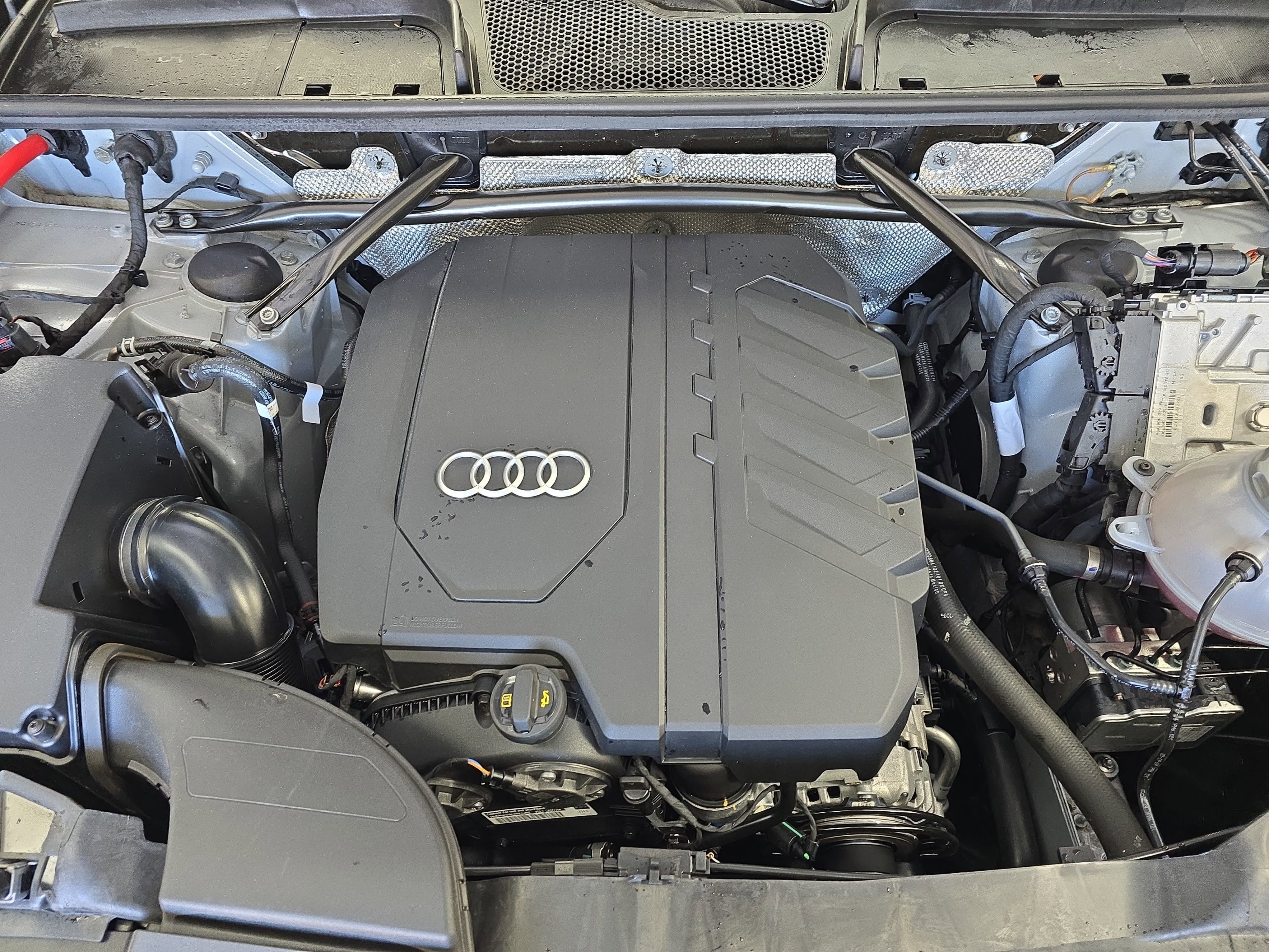 2025 Audi Q5 S line Premium Plus