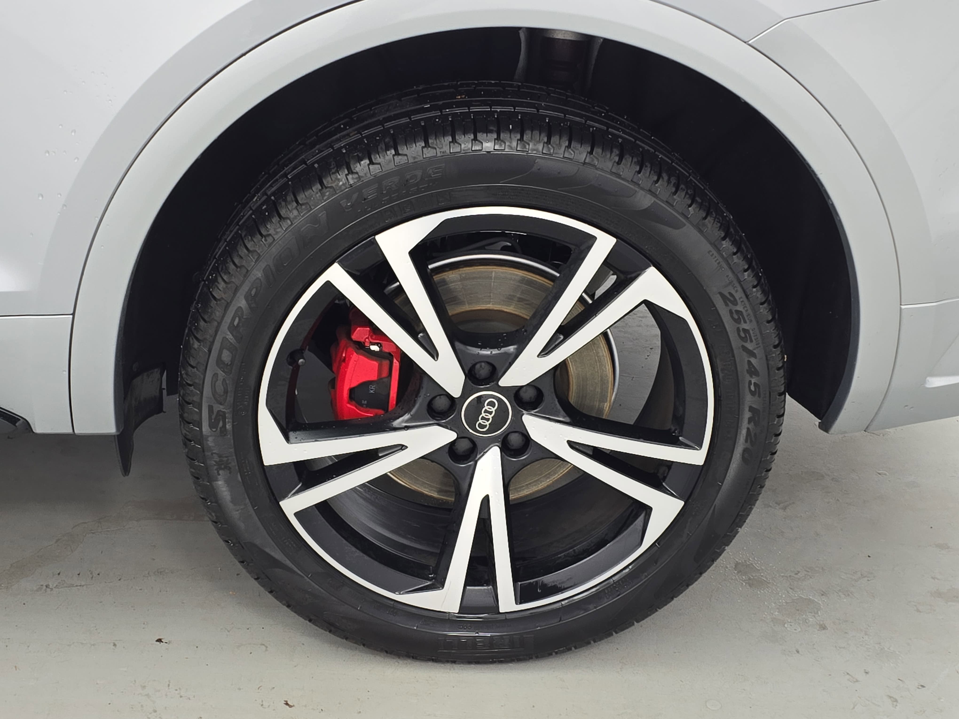 2025 Audi Q5 S line Premium Plus