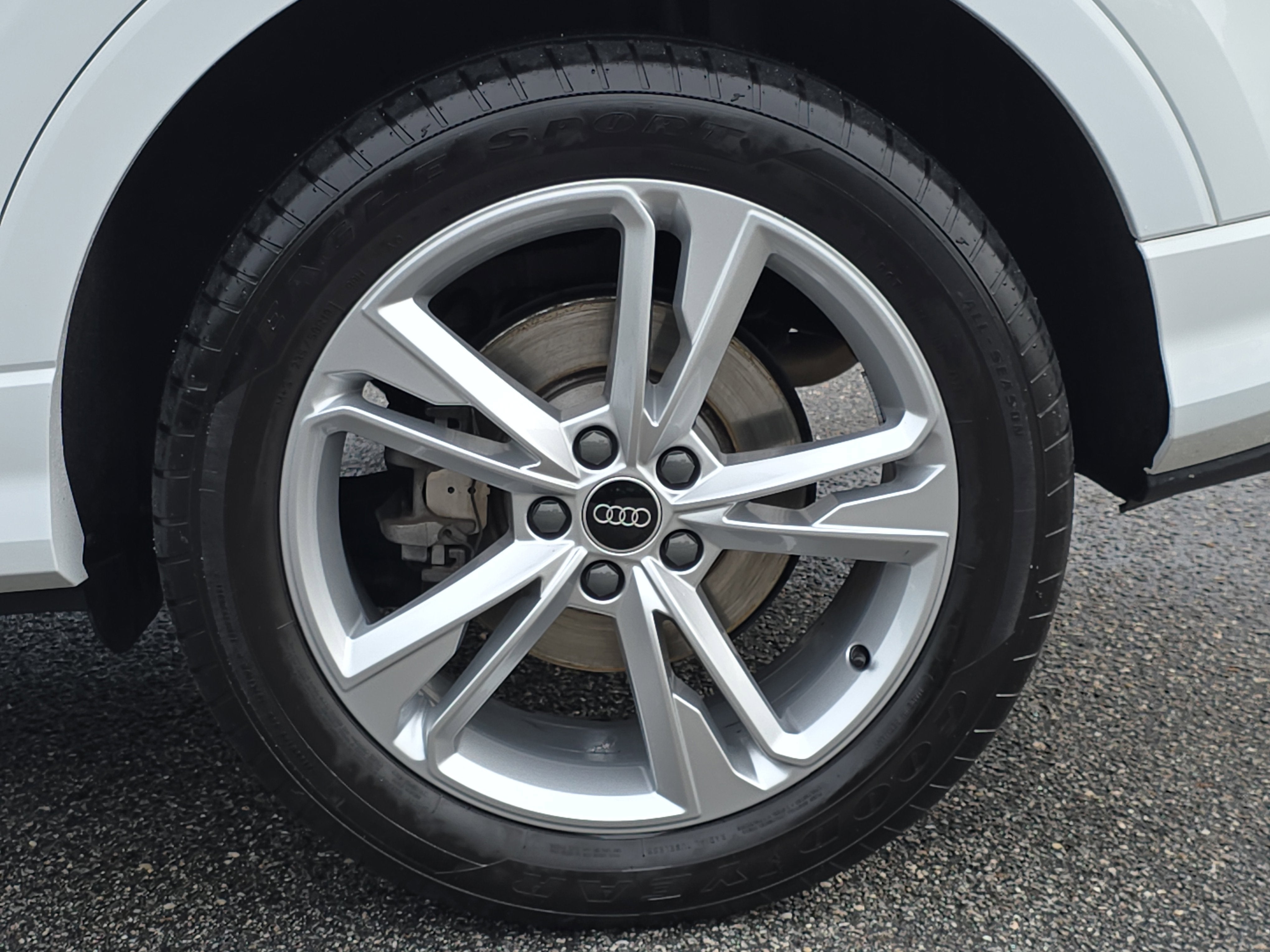 2024 Audi Q3 S line Premium Plus