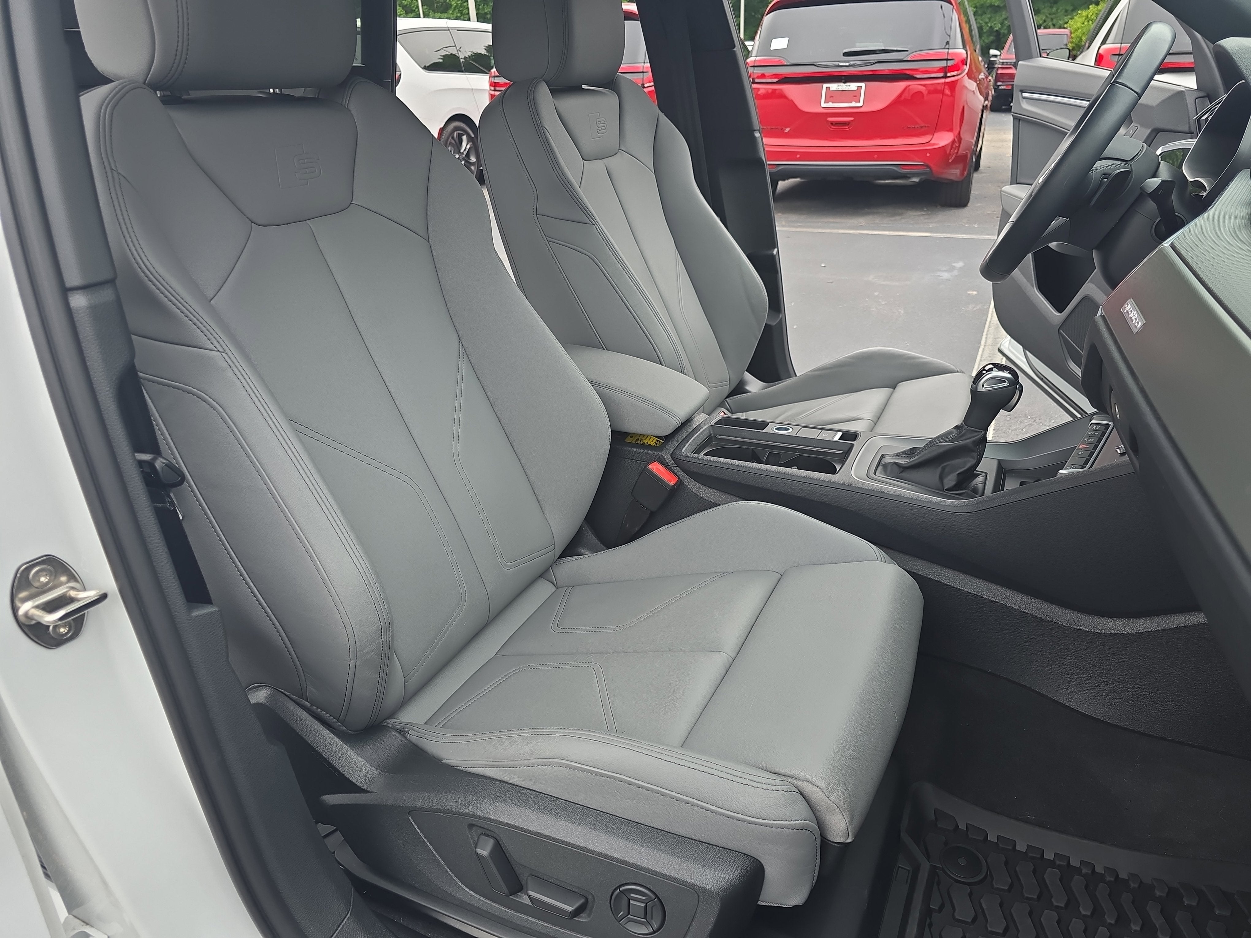 2024 Audi Q3 S line Premium Plus
