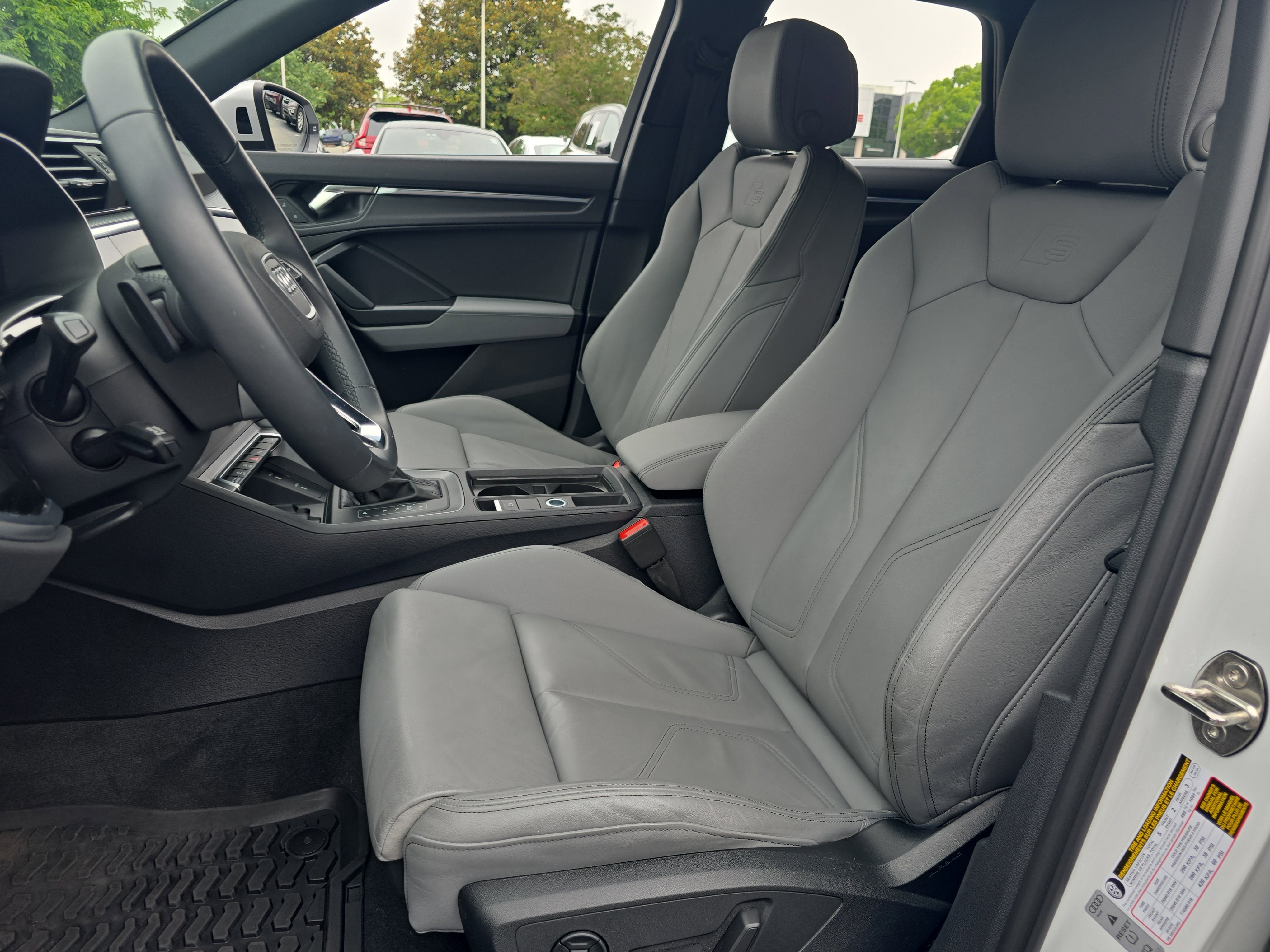 2024 Audi Q3 S line Premium Plus