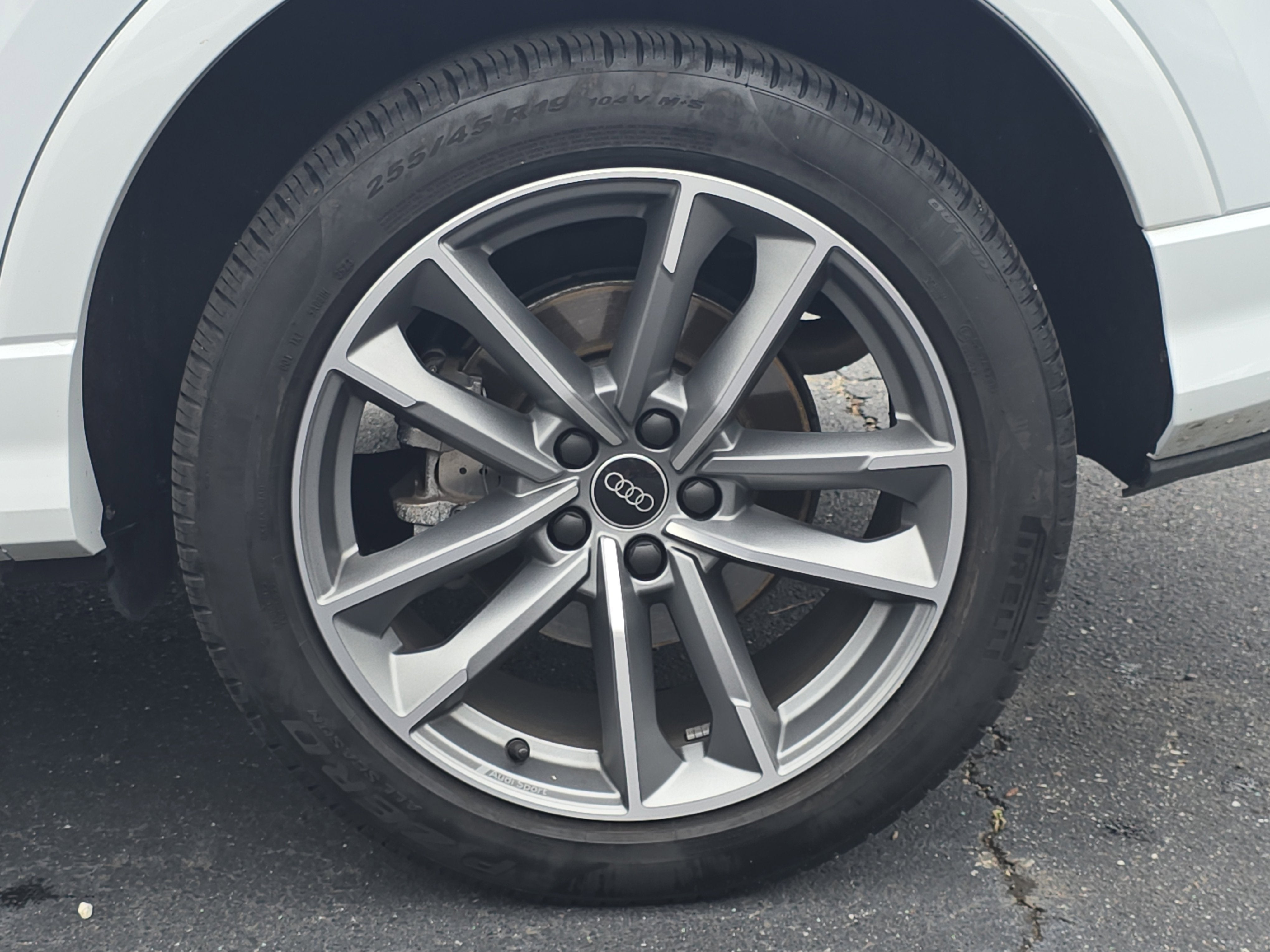 2024 Audi Q3 S line Premium Plus