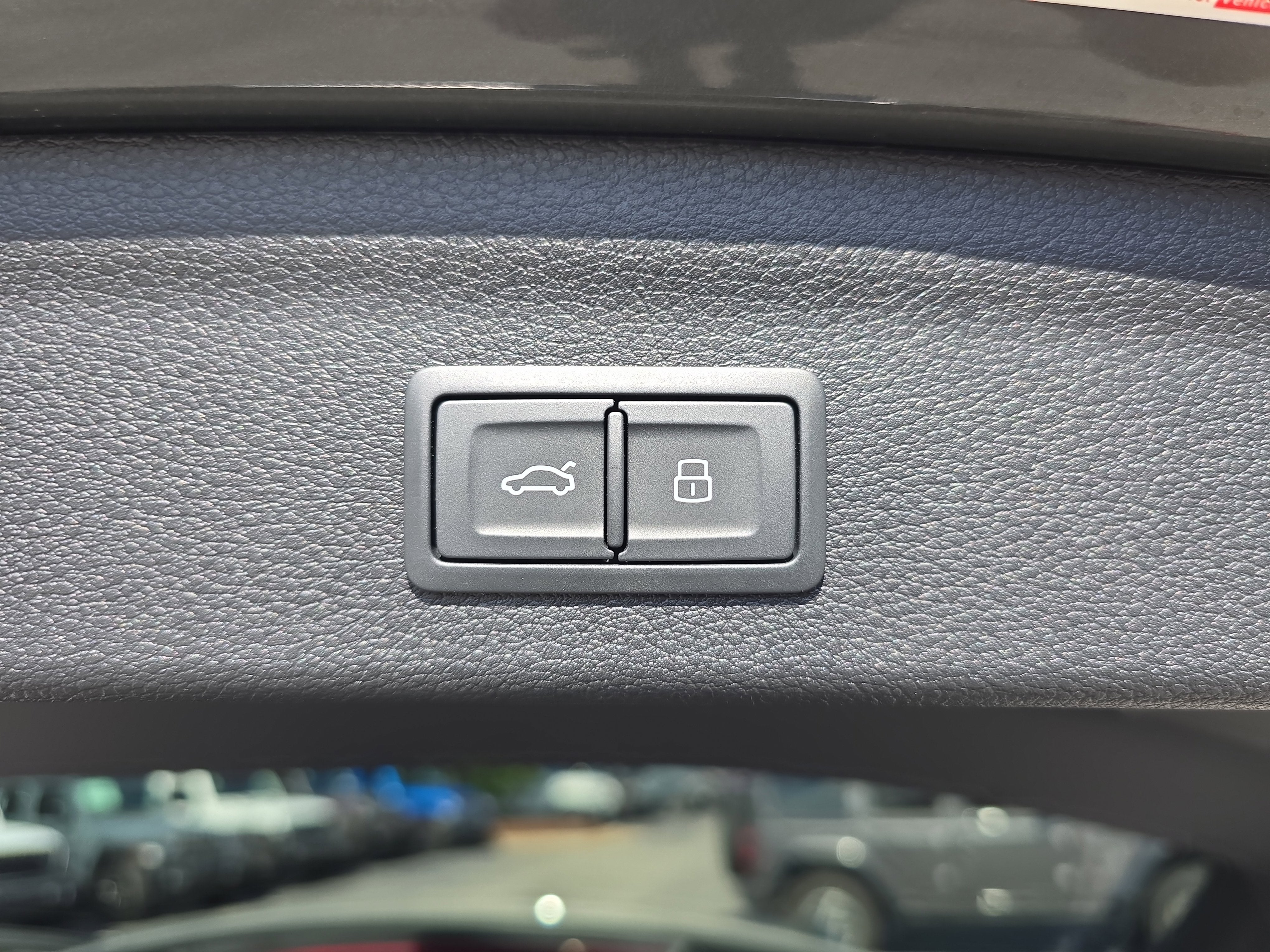 2024 Audi Q3 S line Premium Plus