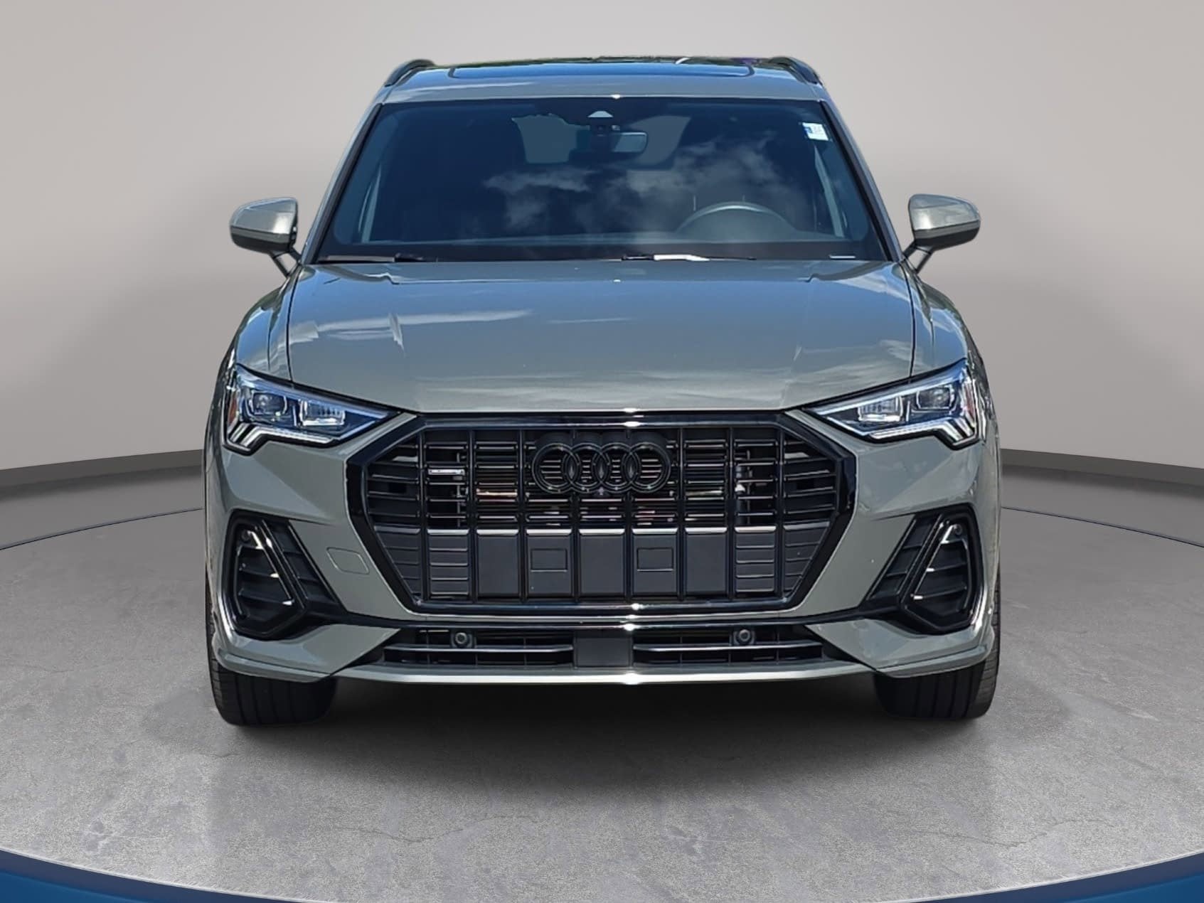 2024 Audi Q3 S line Premium Plus