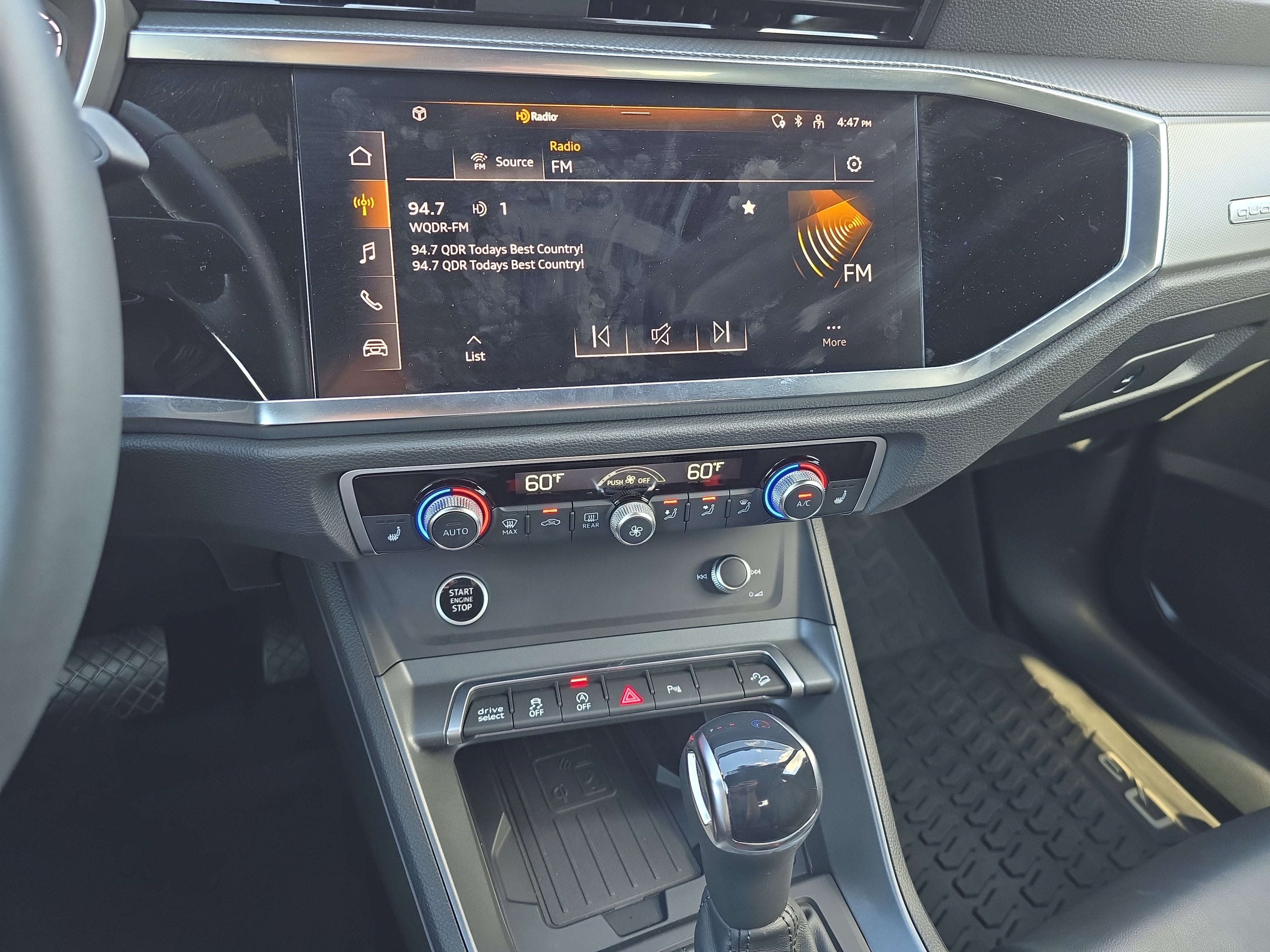 2024 Audi Q3 S line Premium Plus