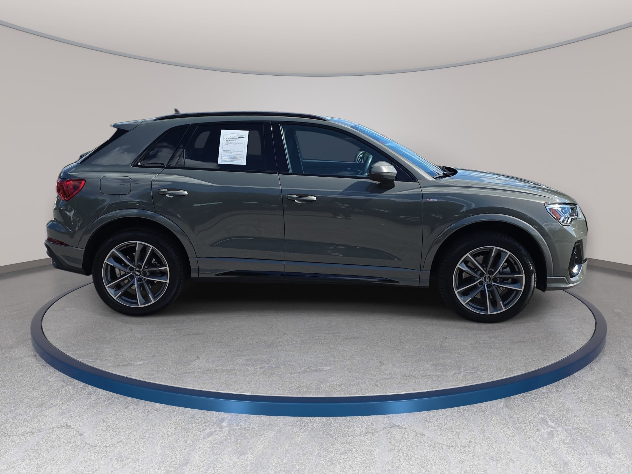 2024 Audi Q3 S line Premium Plus