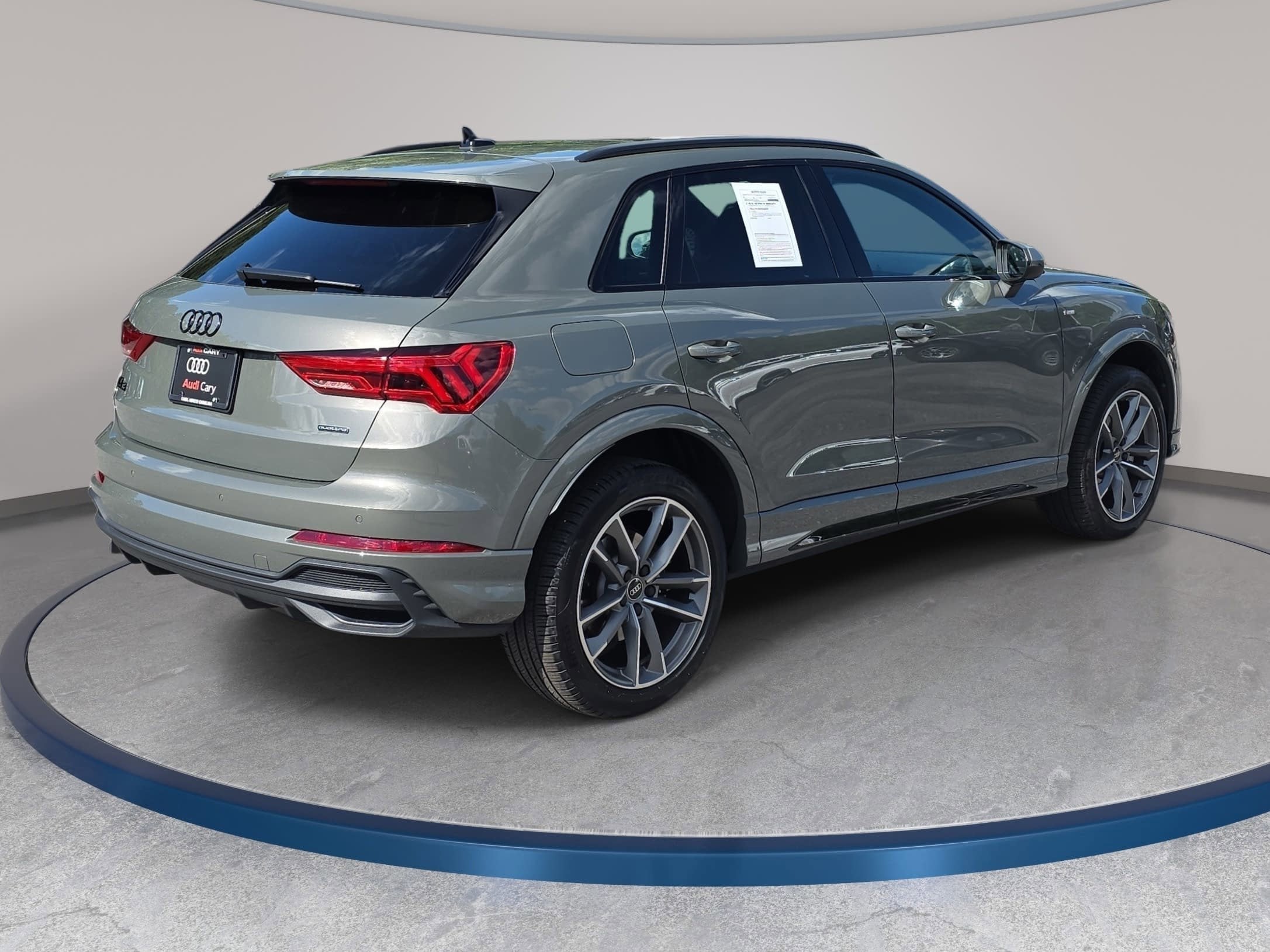 2024 Audi Q3 S line Premium Plus