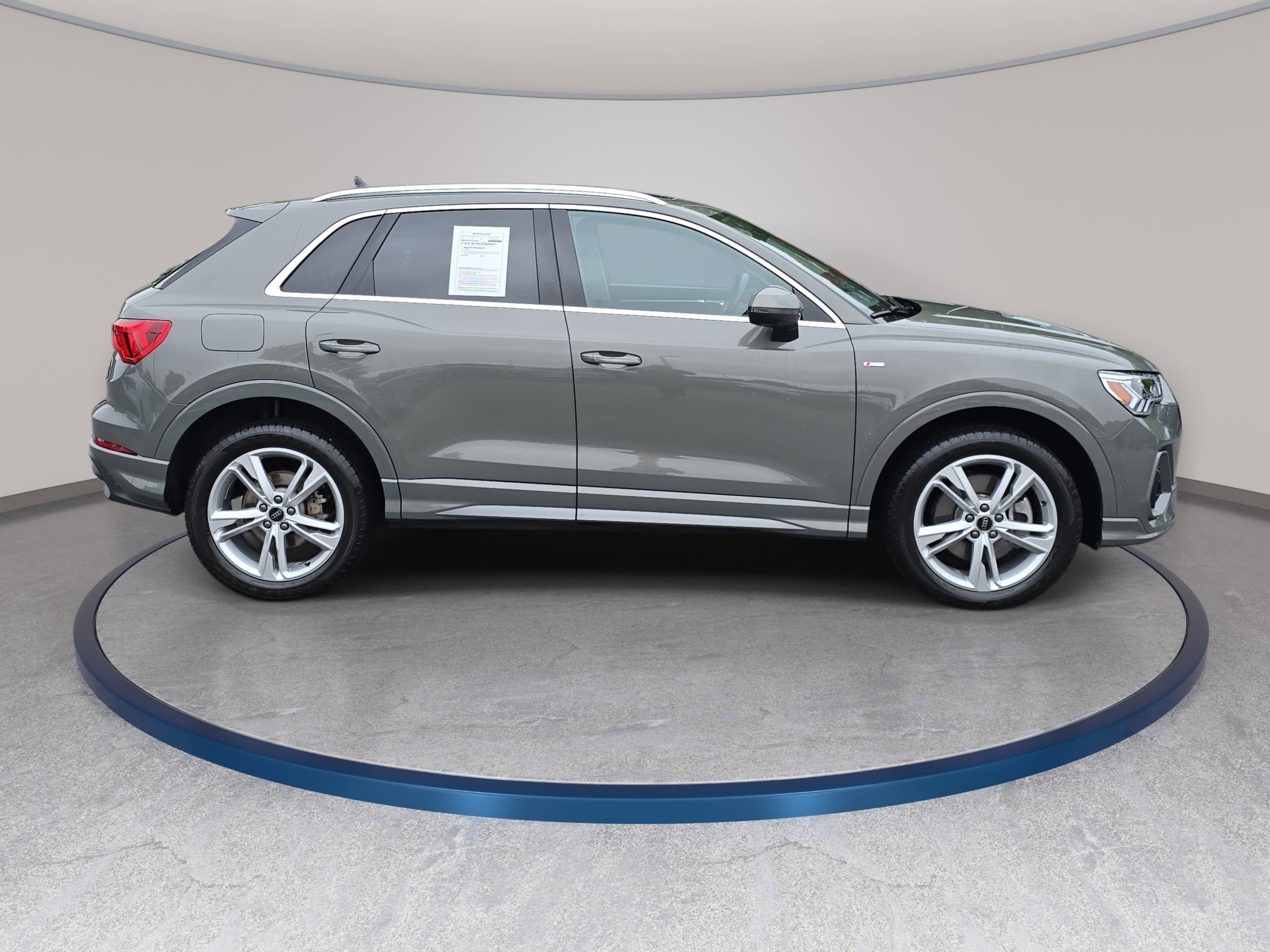 2023 Audi Q3 S line Premium Plus