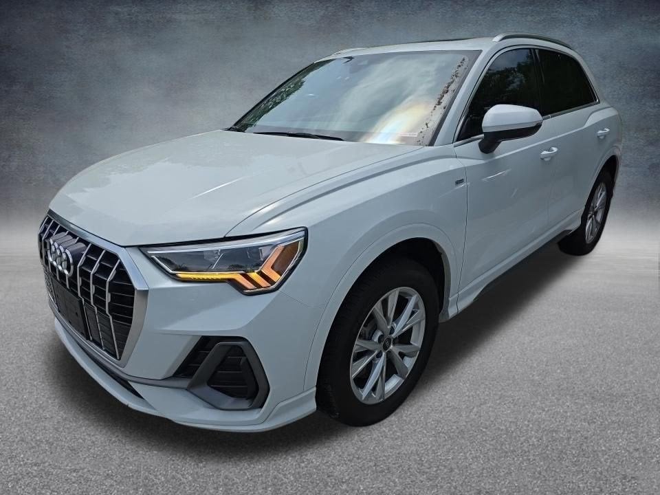 2023 Audi Q3 S line Premium Plus