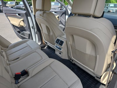 2023 Audi Q5 S line Prestige