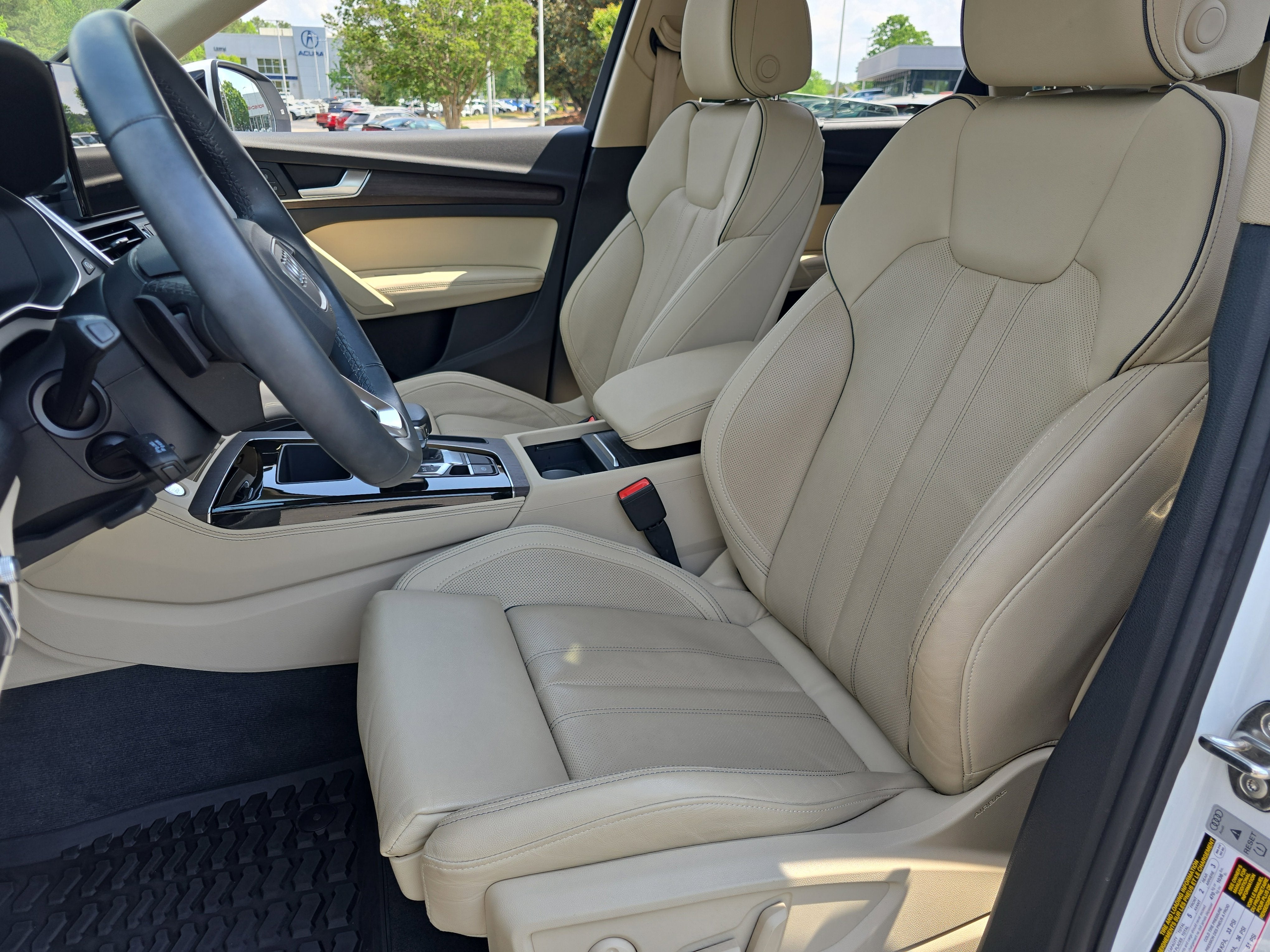 2023 Audi Q5 S line Prestige