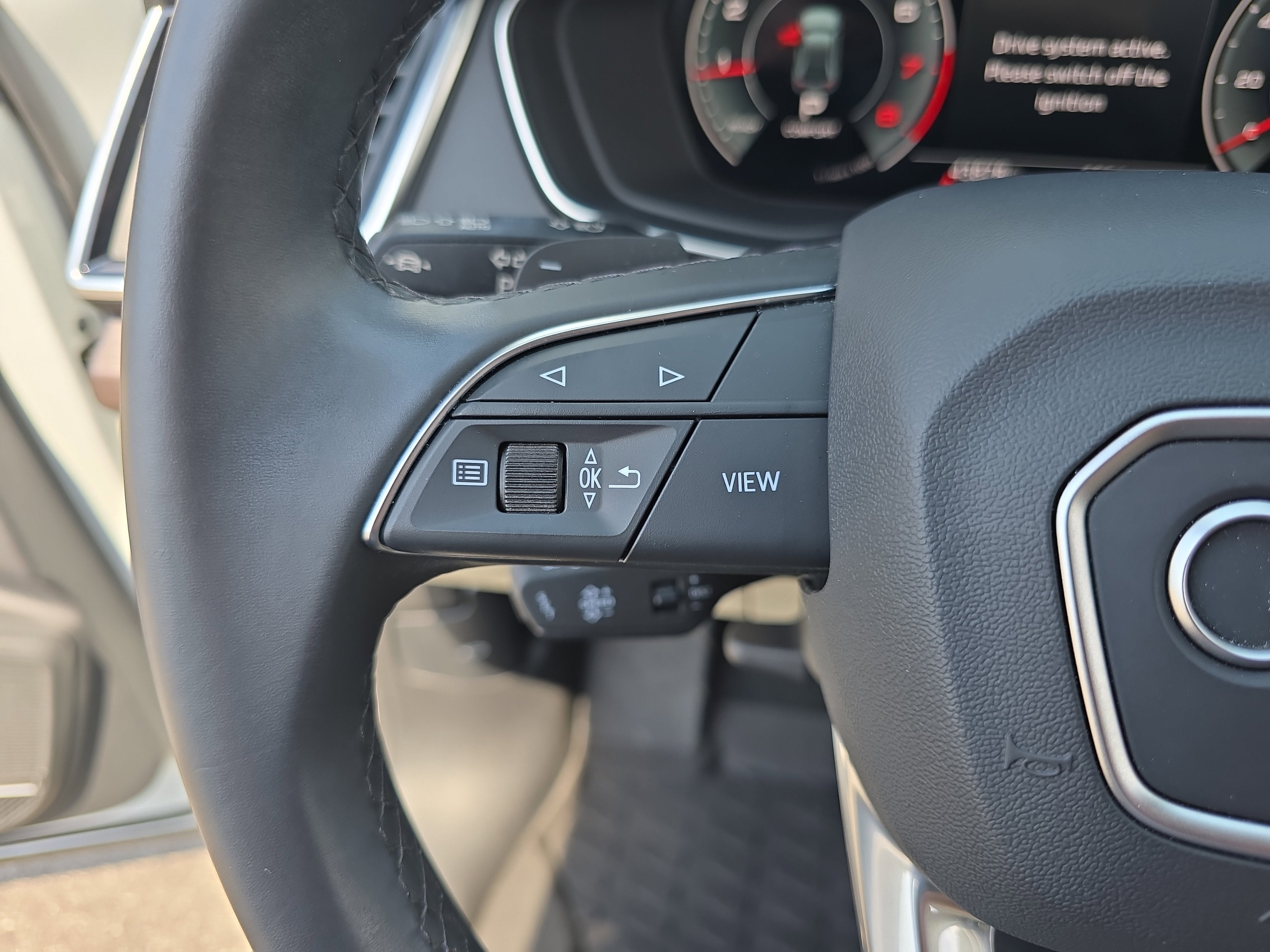 2023 Audi Q5 S line Prestige