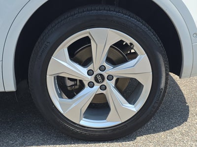 2023 Audi Q5 S line Prestige