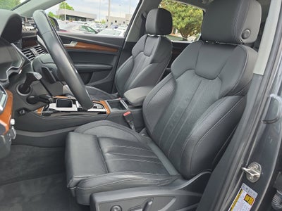 2022 Audi Q5 S line Prestige